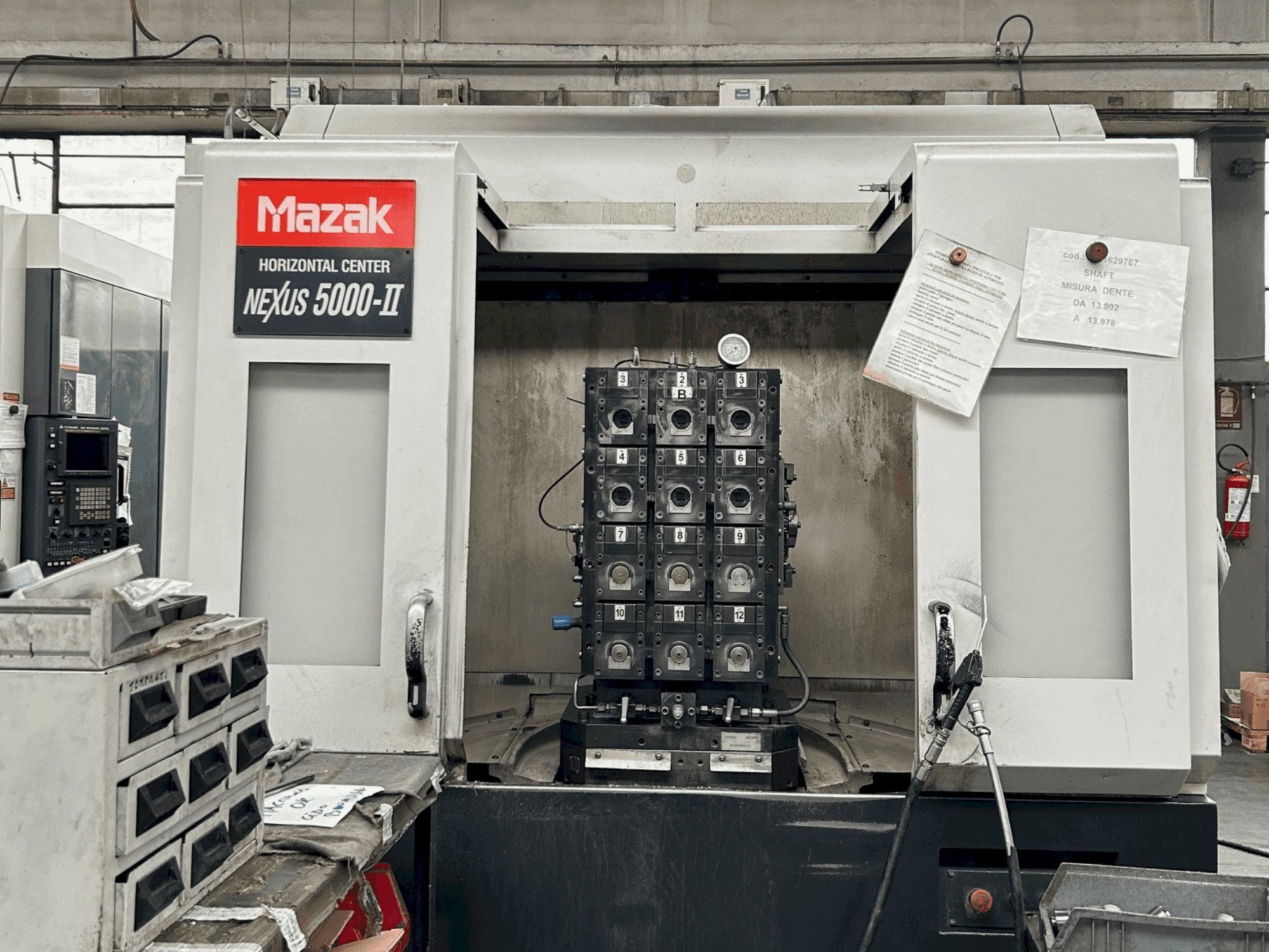Makine Mazak NEXUS 5000 II - Önden görünüm