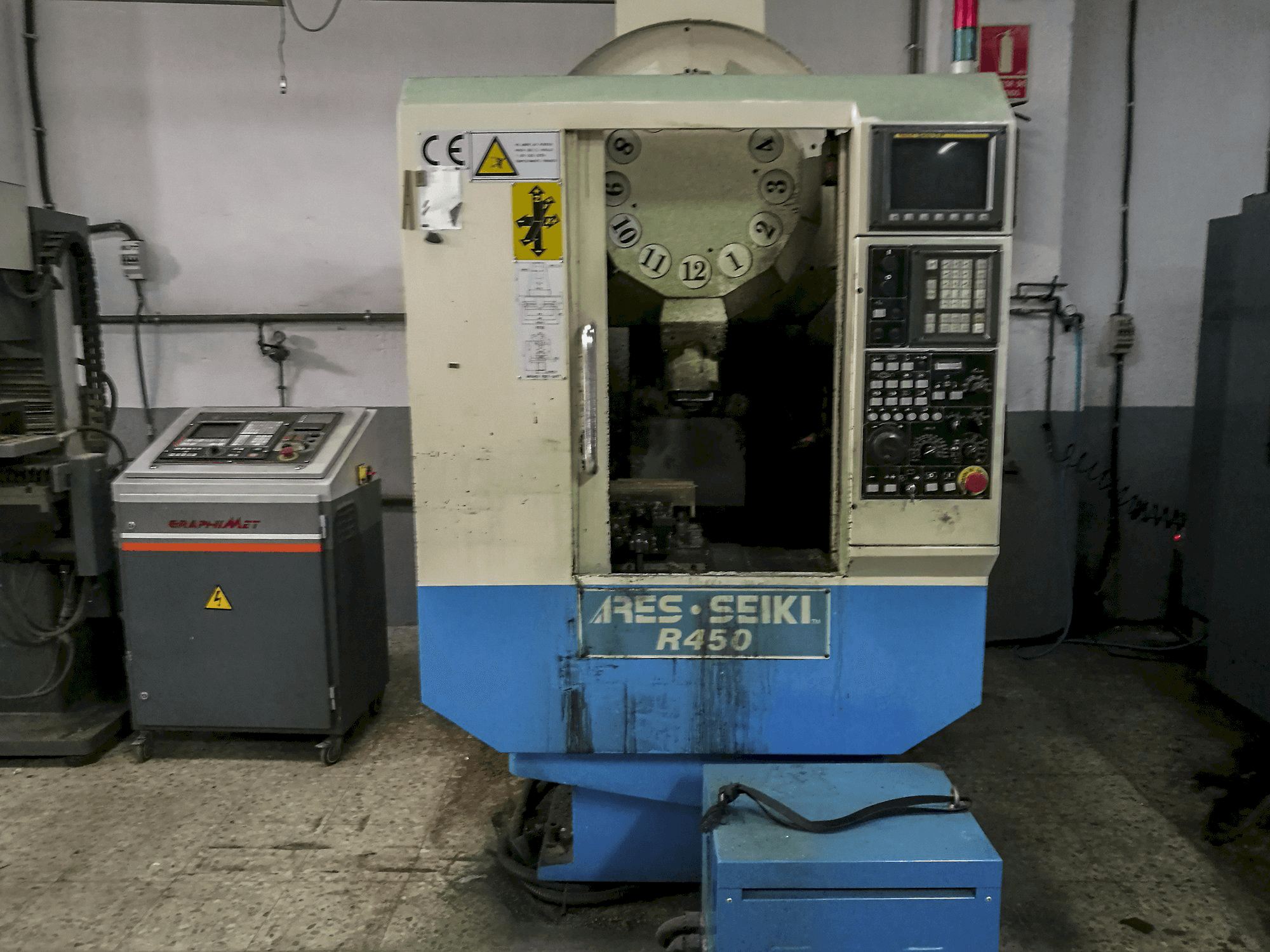 Makine ARES - Önden görünüm TC-450