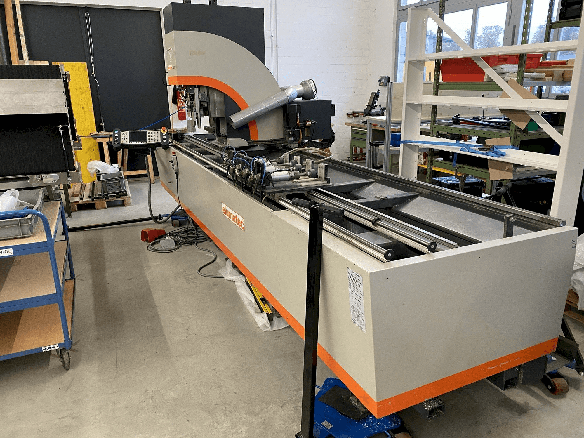 Makine Elumatec SBZ 122/3 - Önden görünüm