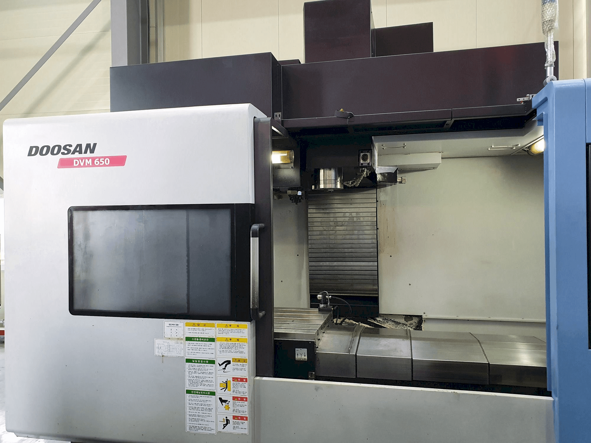 Makine Doosan DVM 650 - Önden görünüm