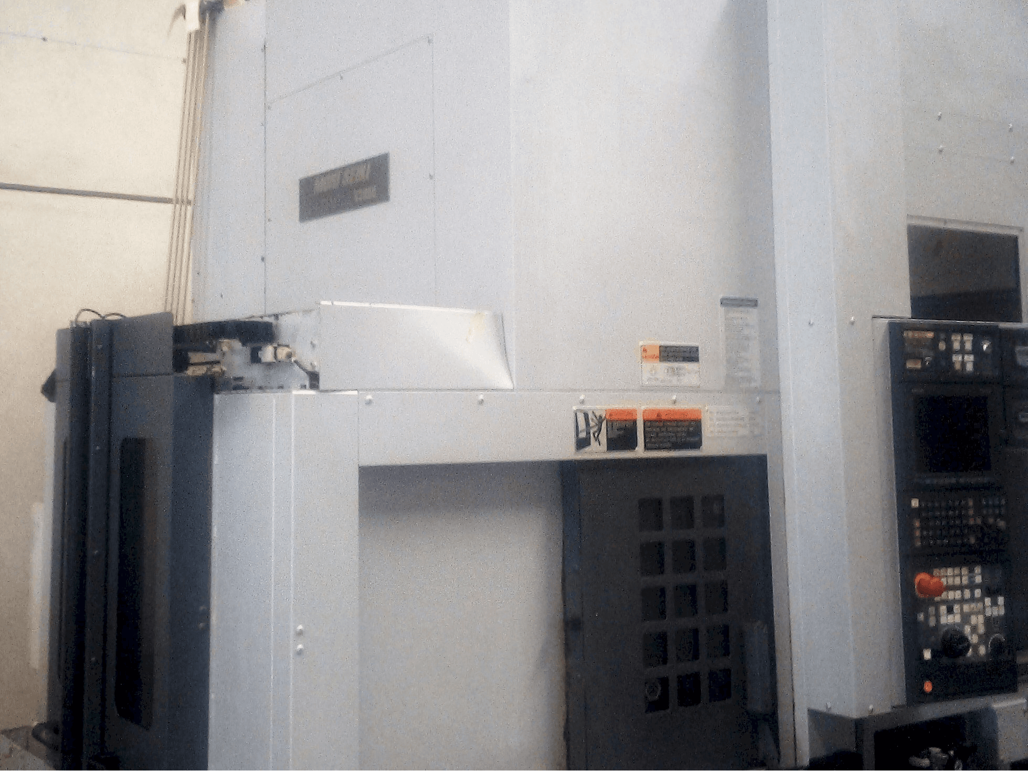 Makine DMG Mori Seiki ULTIMILL V-3000/MSX-850 - Önden görünüm