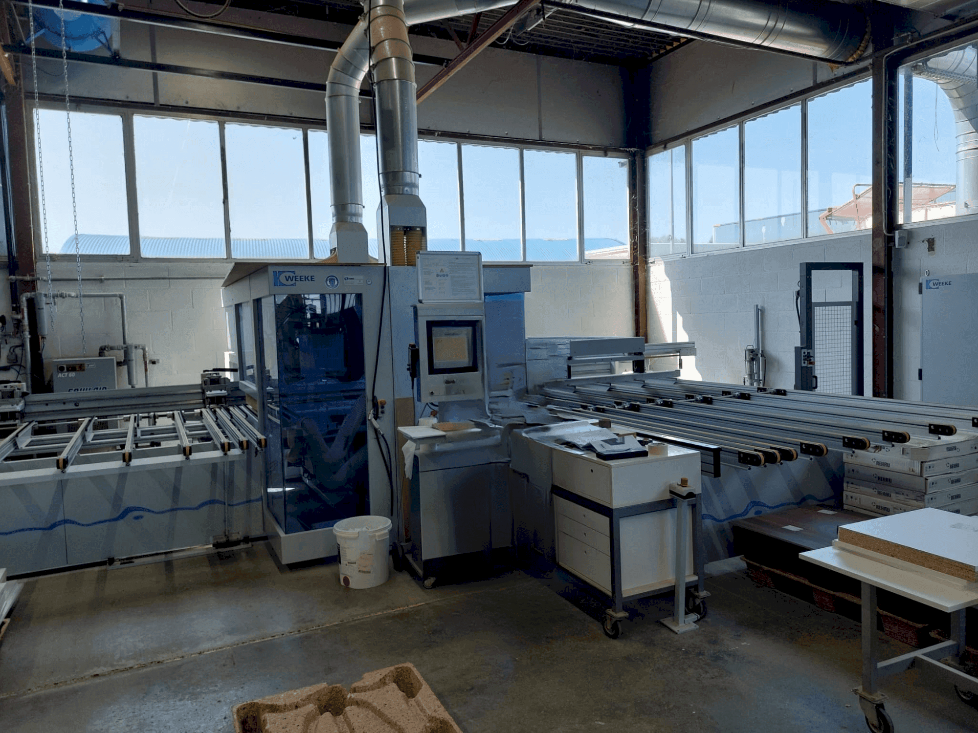 Makine Weeke Optimat BHX 500/D - Önden görünüm