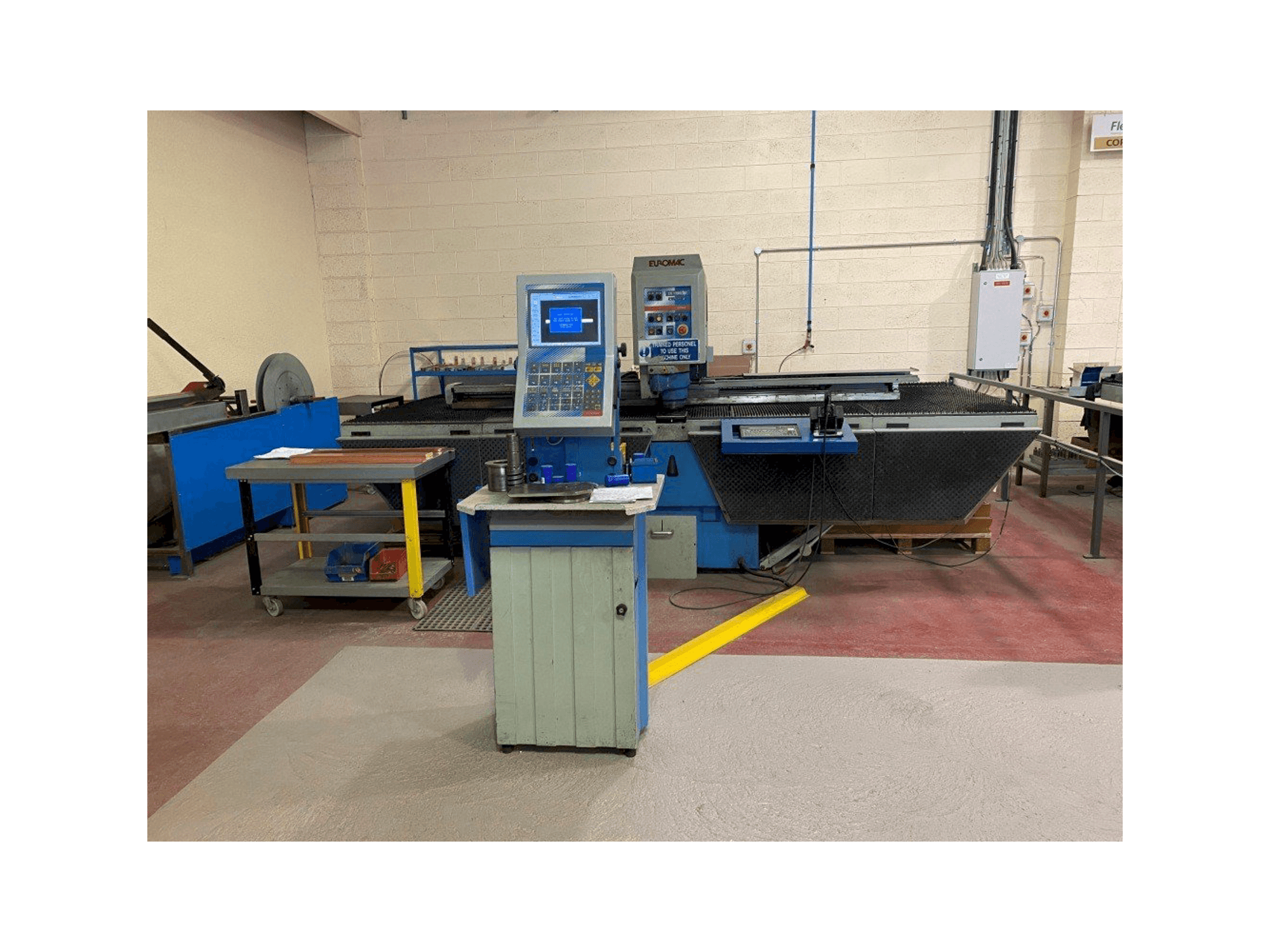 Makine Euromac ZX 1250/30 - Önden görünüm