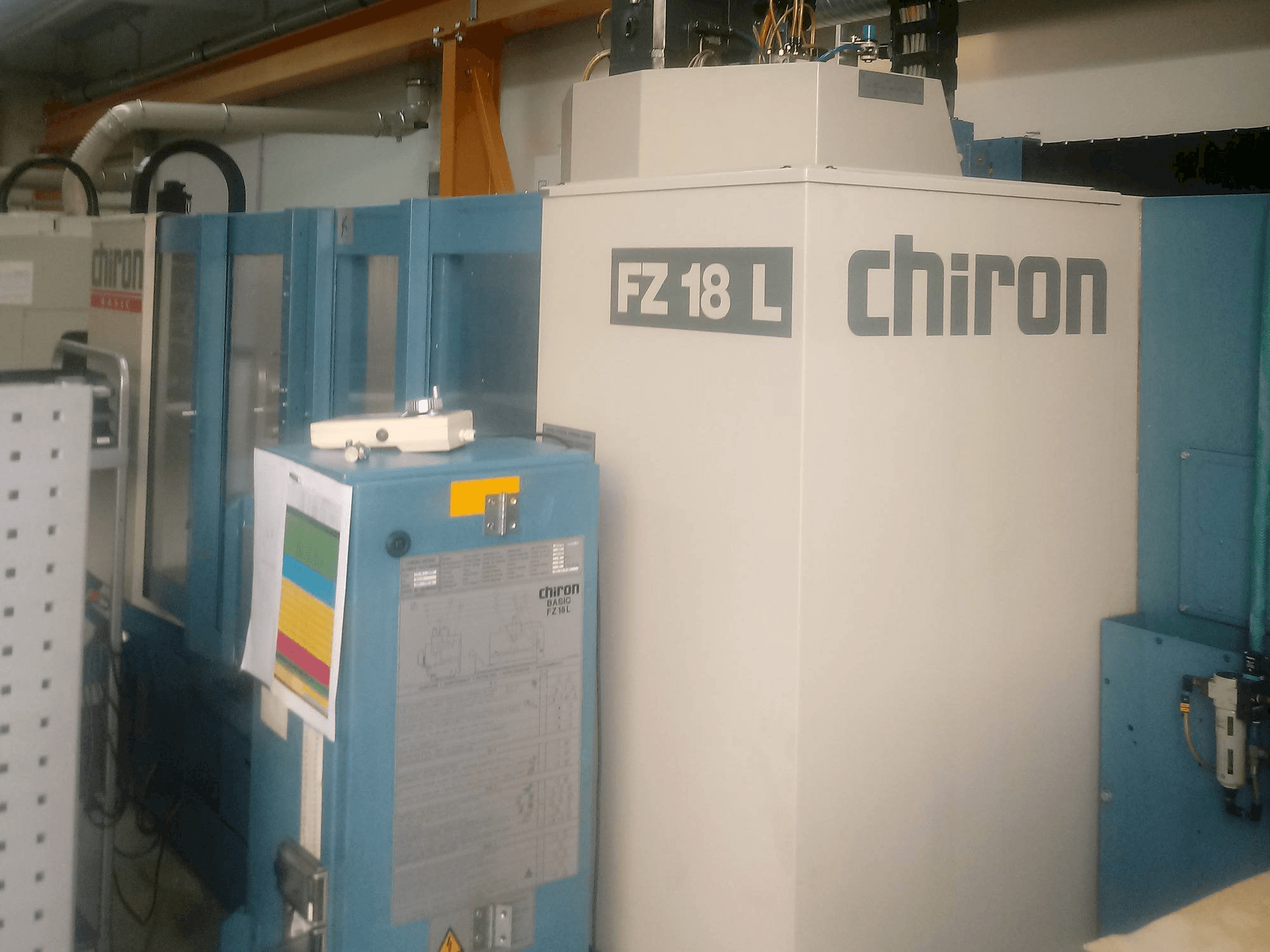 Makine CHIRON FZ 18 L 2000 - Önden görünüm