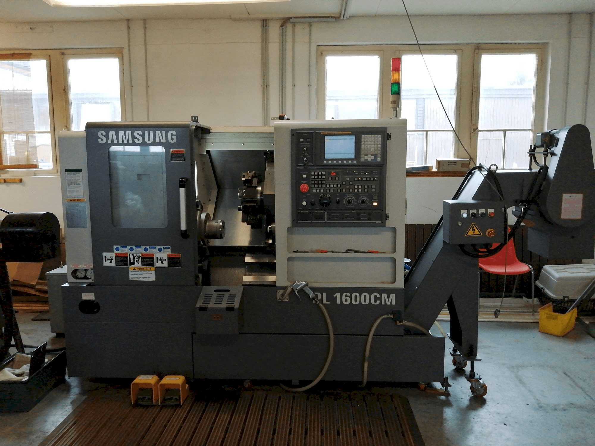 Makine Samsung PL1600CM - Önden görünüm
