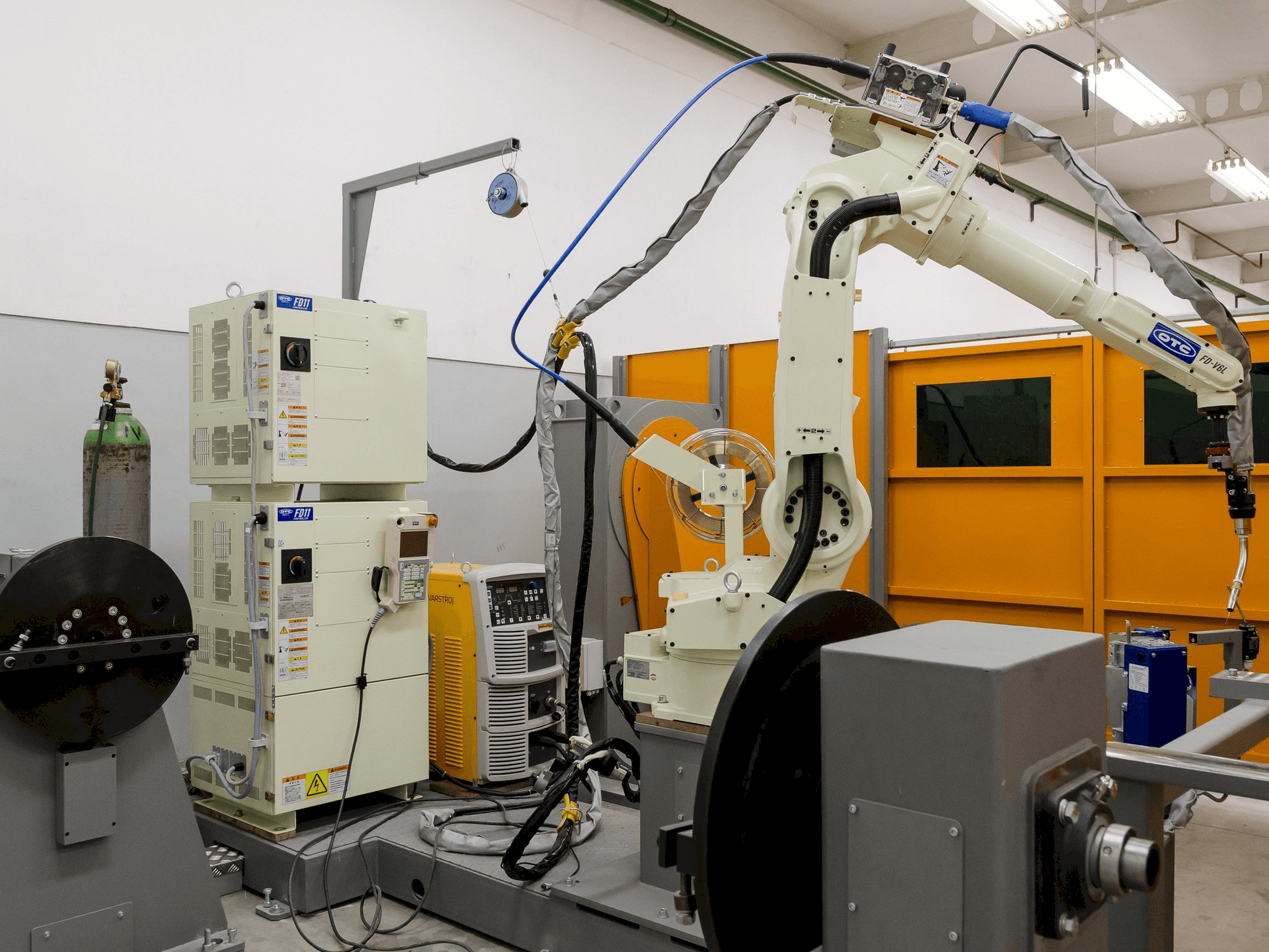 Makine Other Otc Daihen Fd11 - Önden görünüm