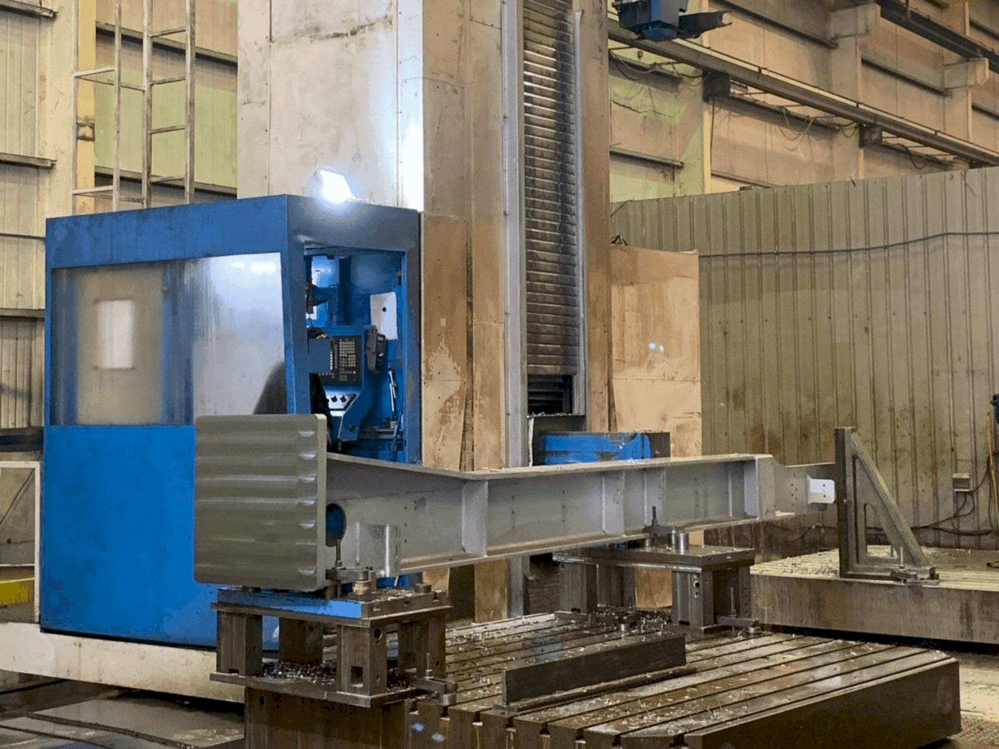 Makine CME MB-900 - Önden görünüm