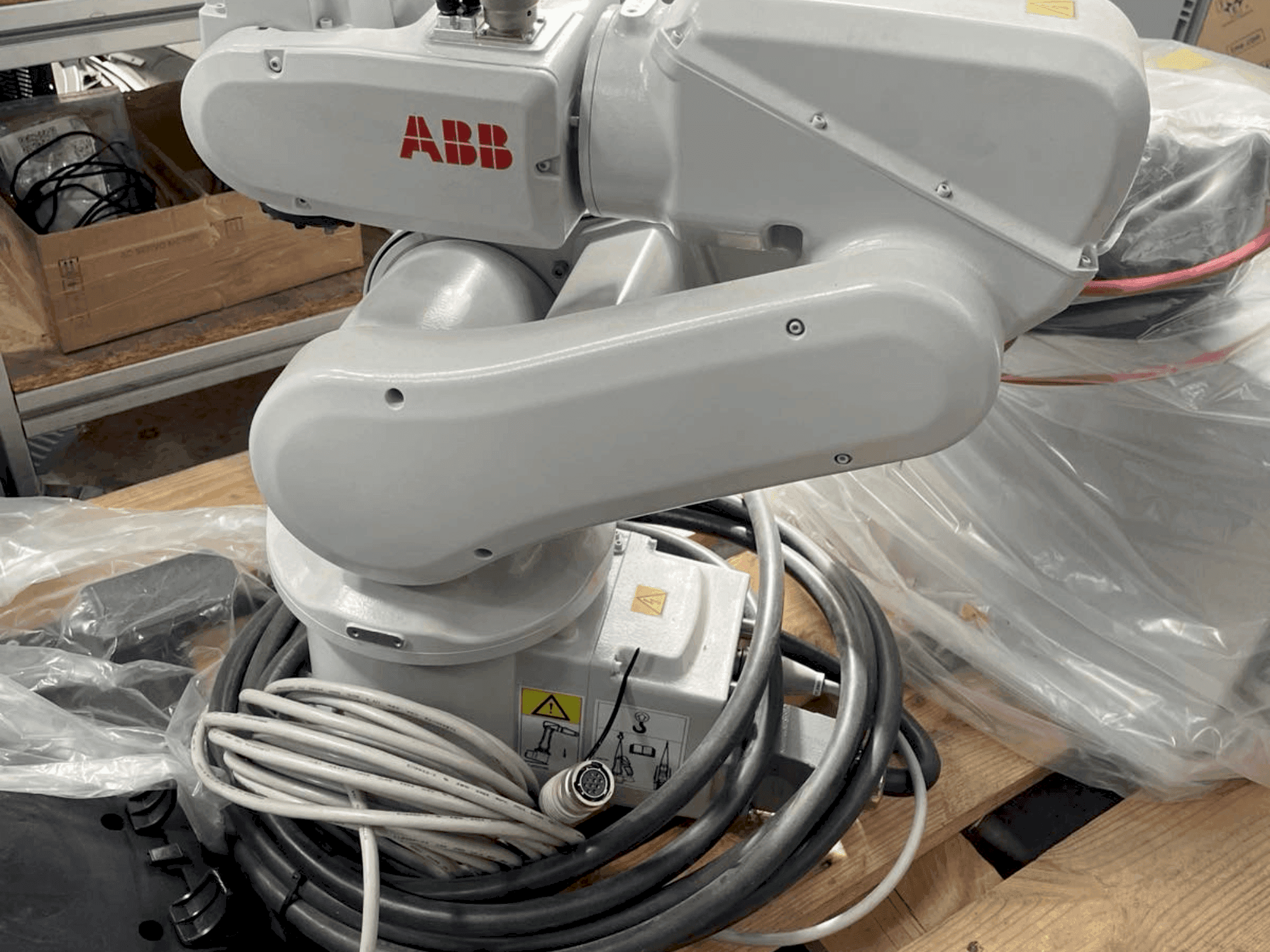 Makine ABB IRB120-3/0.6 - Önden görünüm