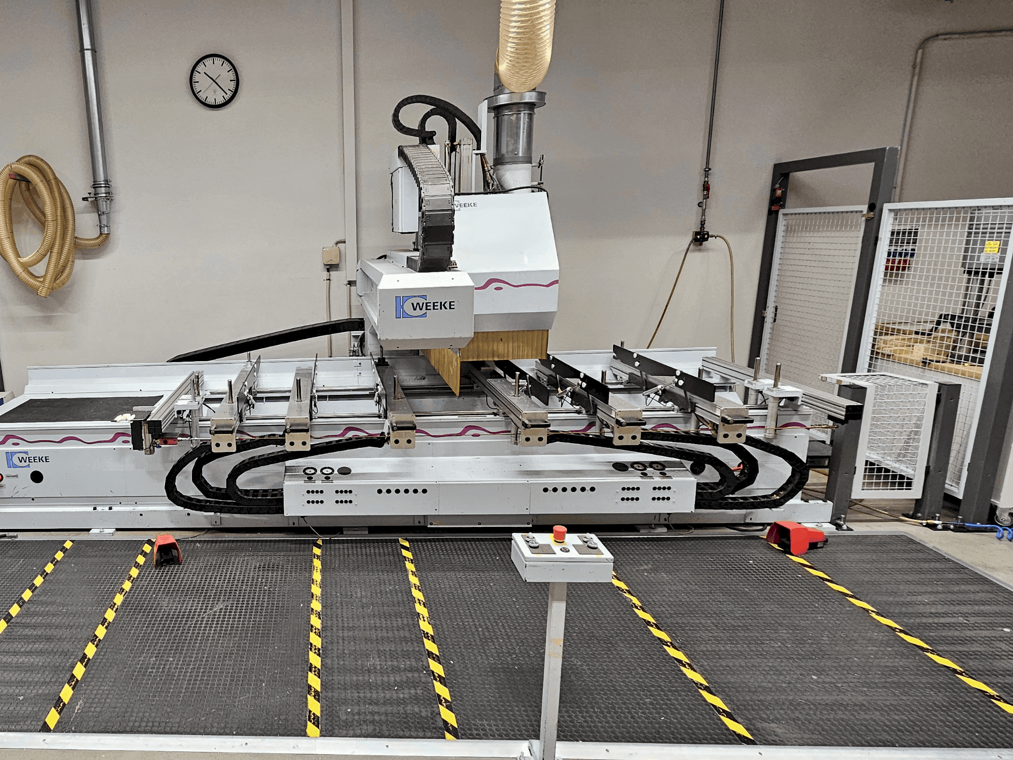 Makine Weeke Optimat BHC 550 - Önden görünüm