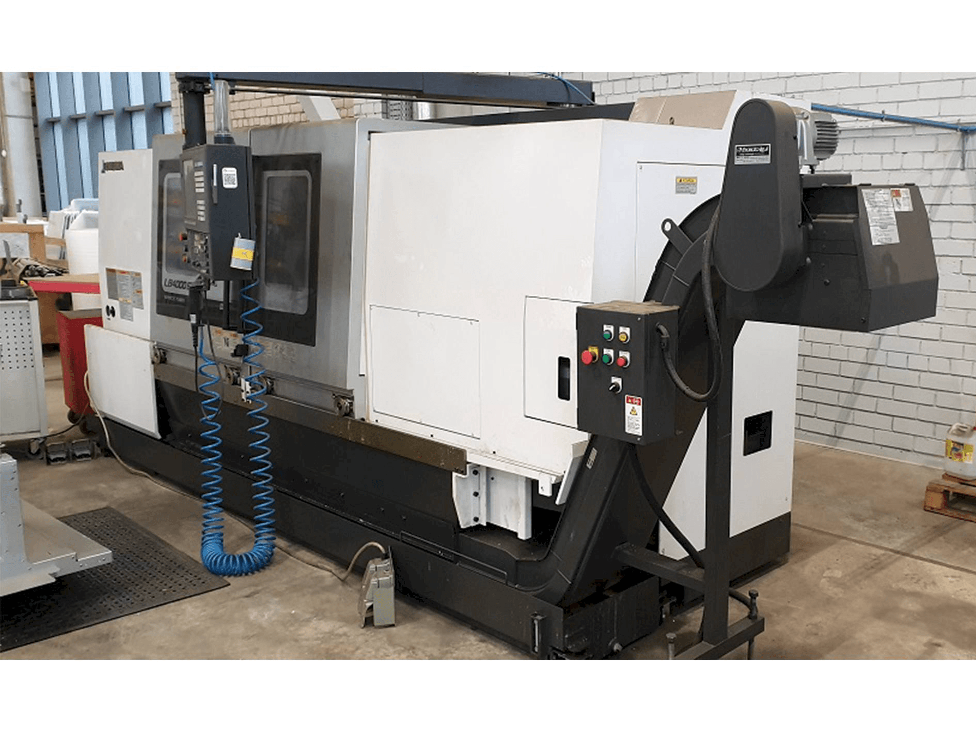 Makine Okuma LB4000EXII - Önden görünüm