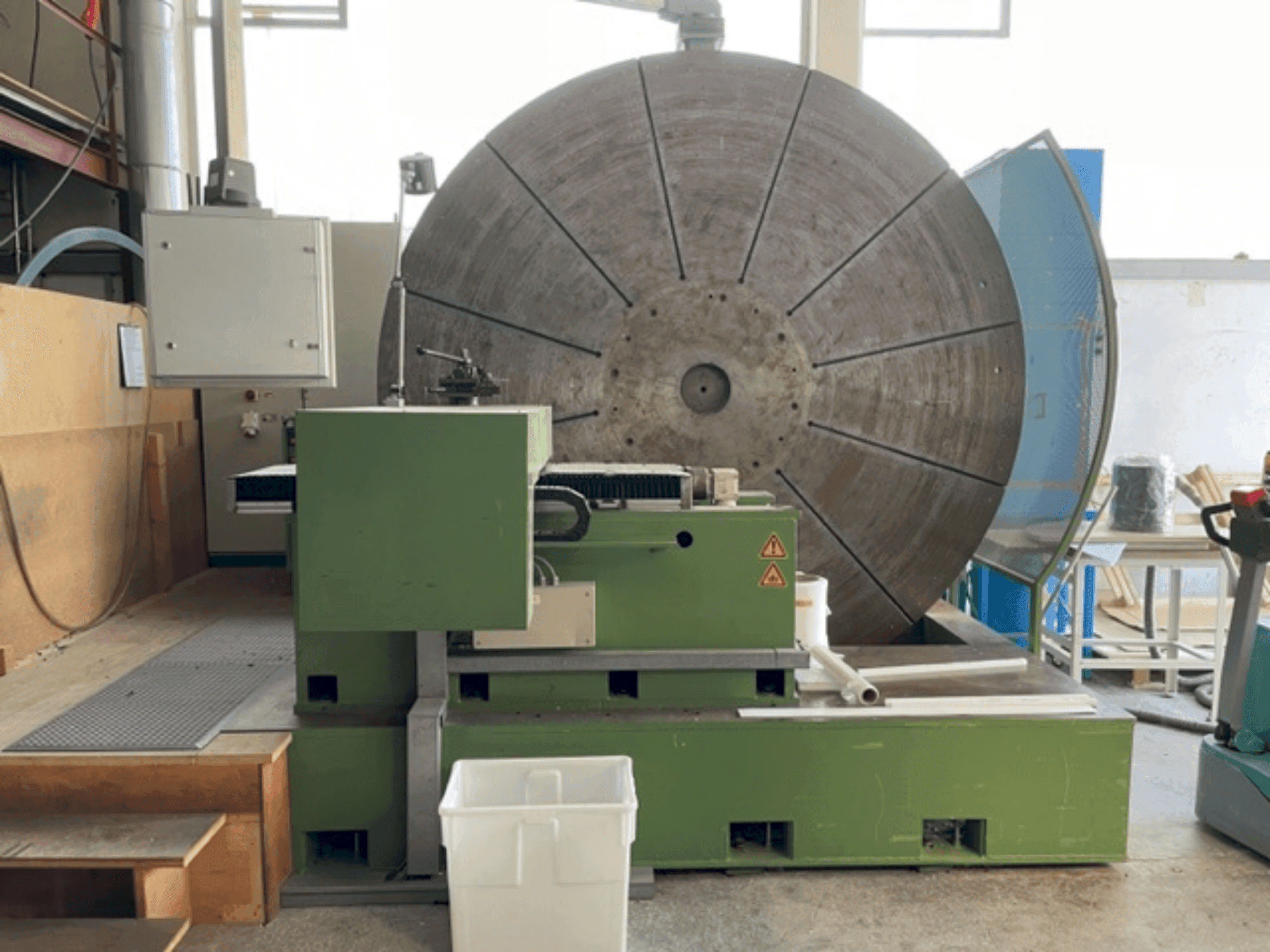 Makine IRLE Facing Lathe - Önden görünüm