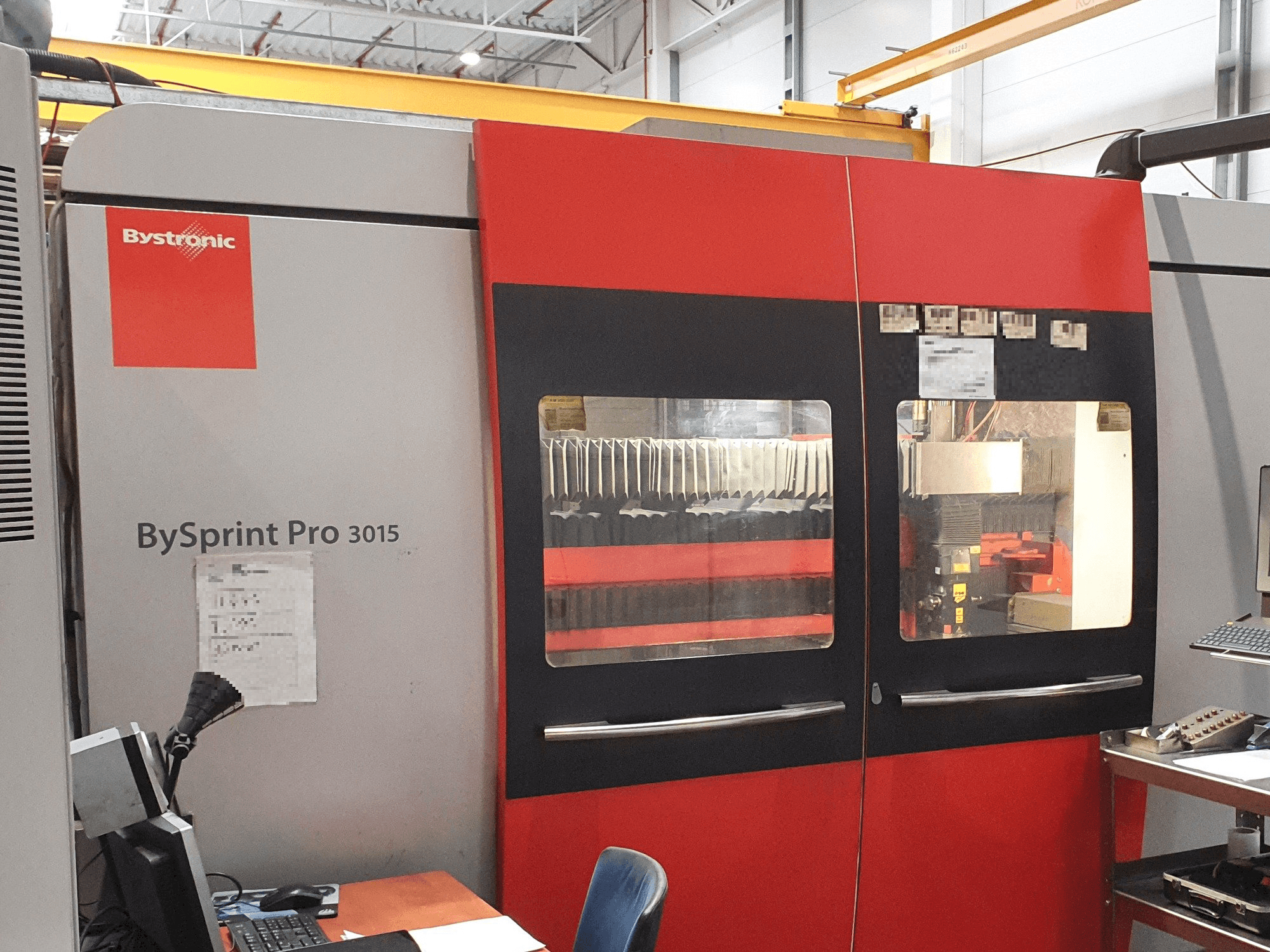 Makine Bystronic BySprint Pro 3015 - Önden görünüm
