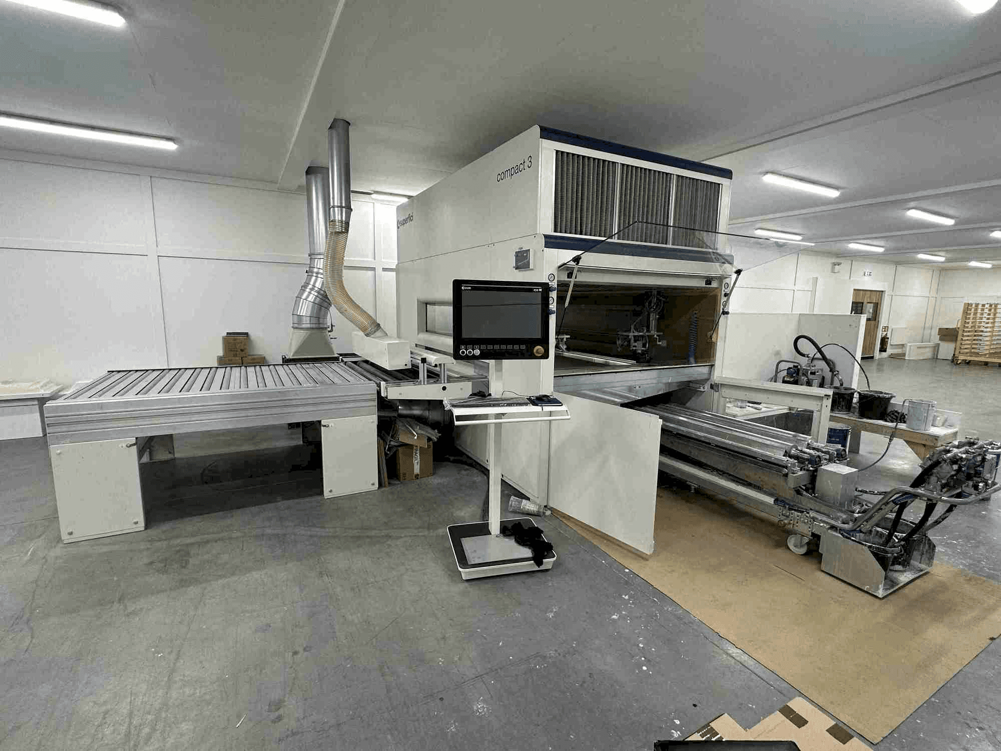 Makine SUPERFICI Compact 3 R - Önden görünüm