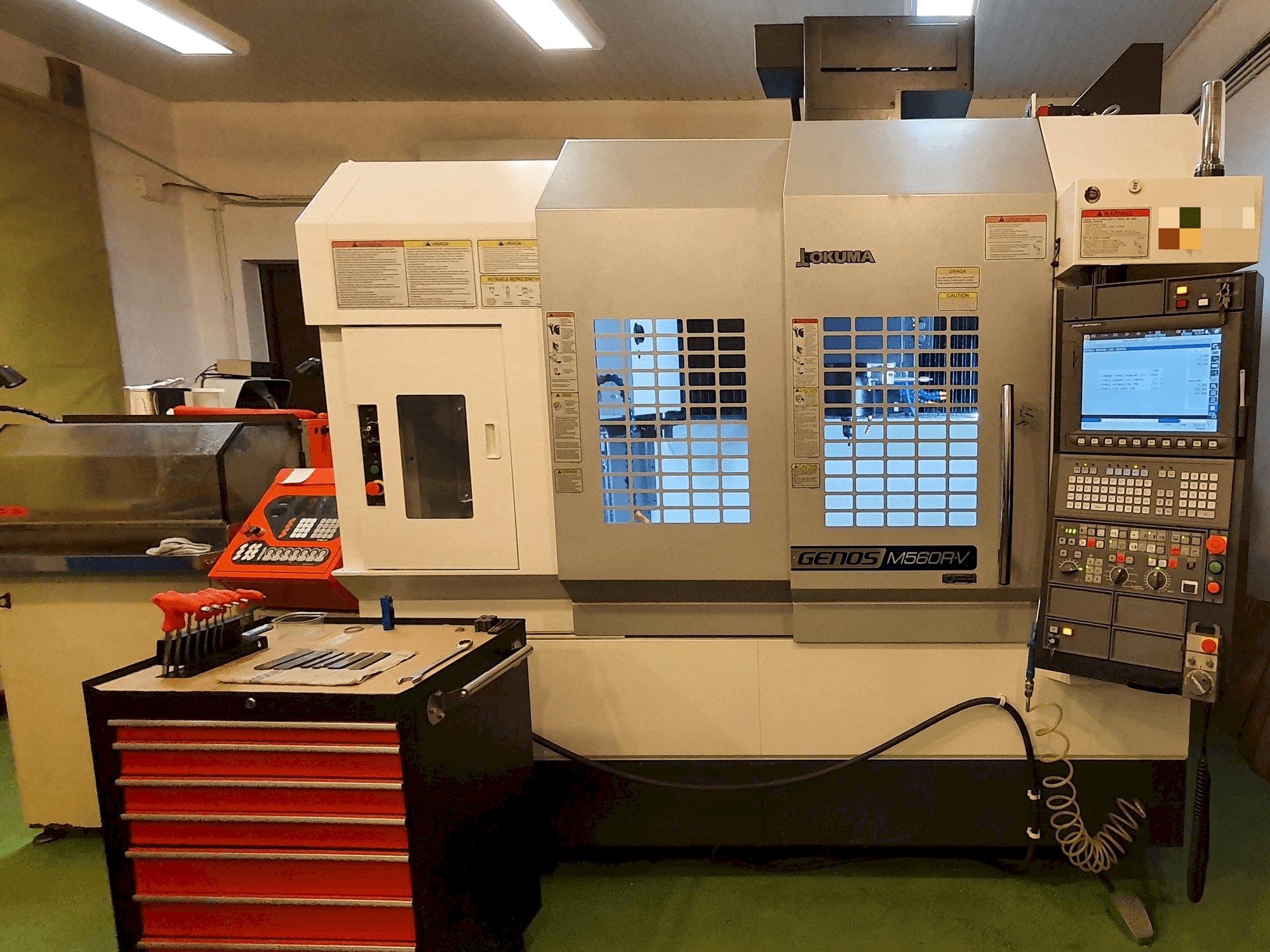 Makine Okuma GENOS M560R-V - Önden görünüm