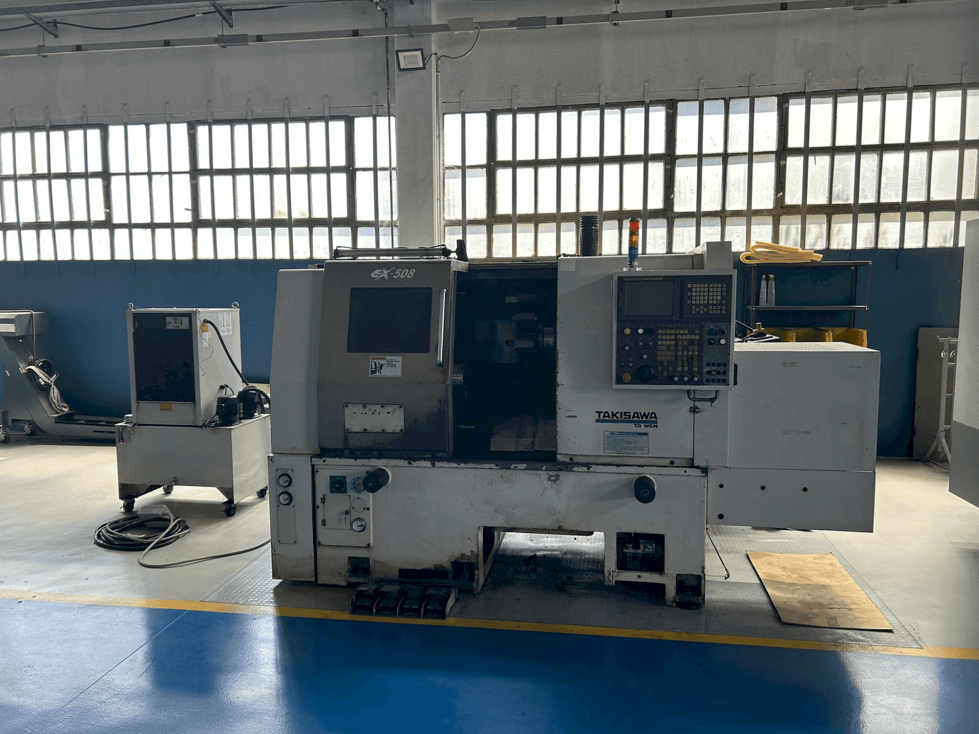 Makine Takisawa EX-508 - Önden görünüm