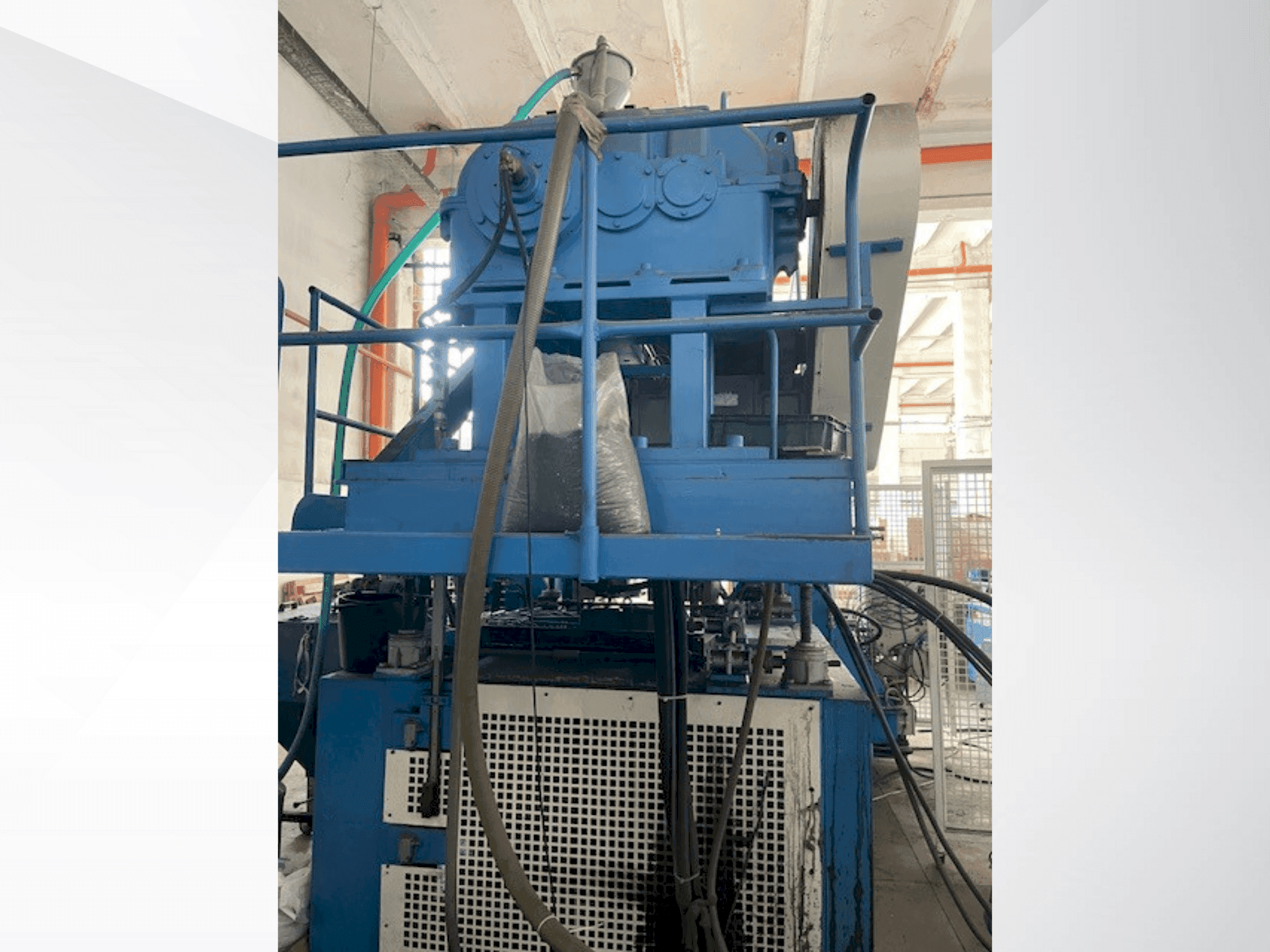 Makine KAUTEX KEB 120 - Önden görünüm