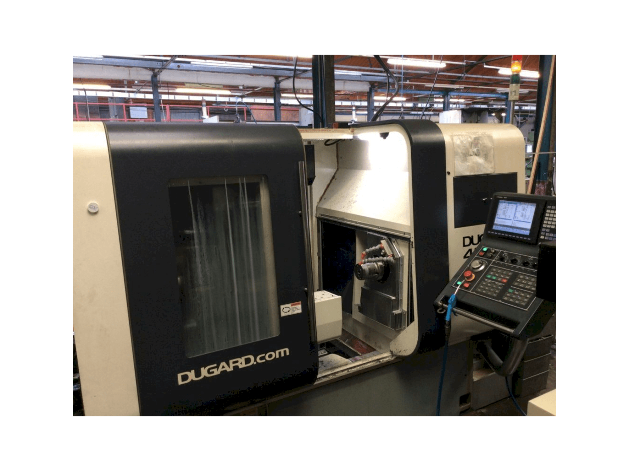 Makine Dugard 42 TT - Önden görünüm