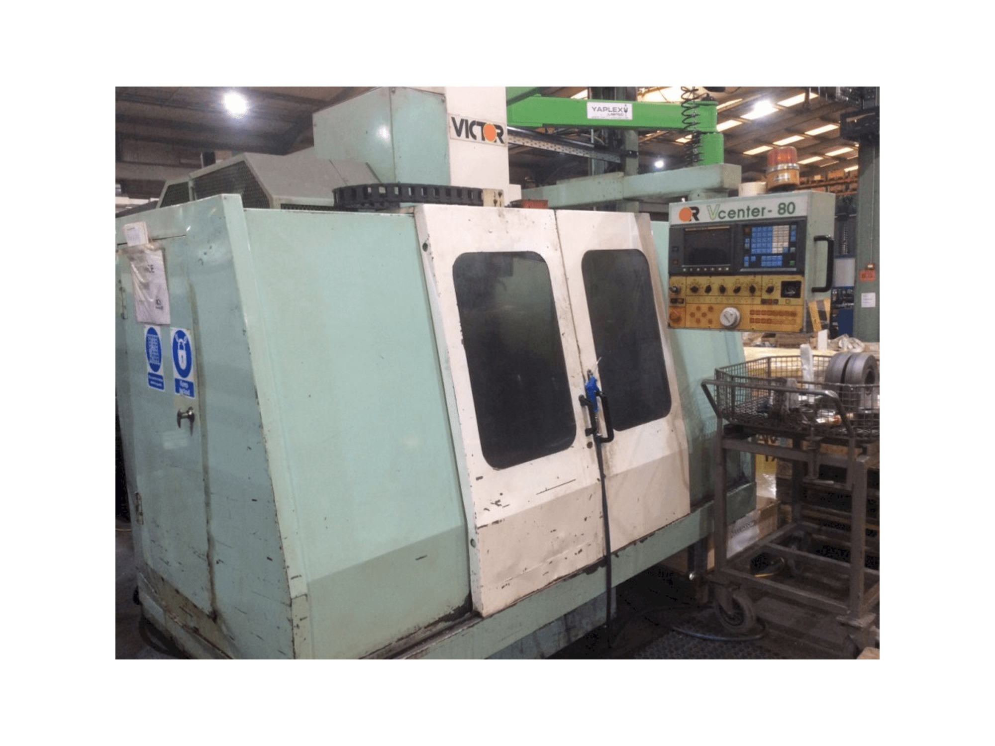 Makine Victor V Centre-80 - Önden görünüm