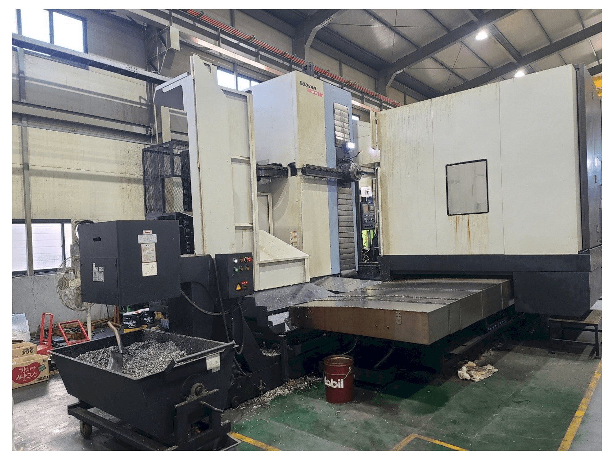 Makine Doosan DBC250II - Önden görünüm