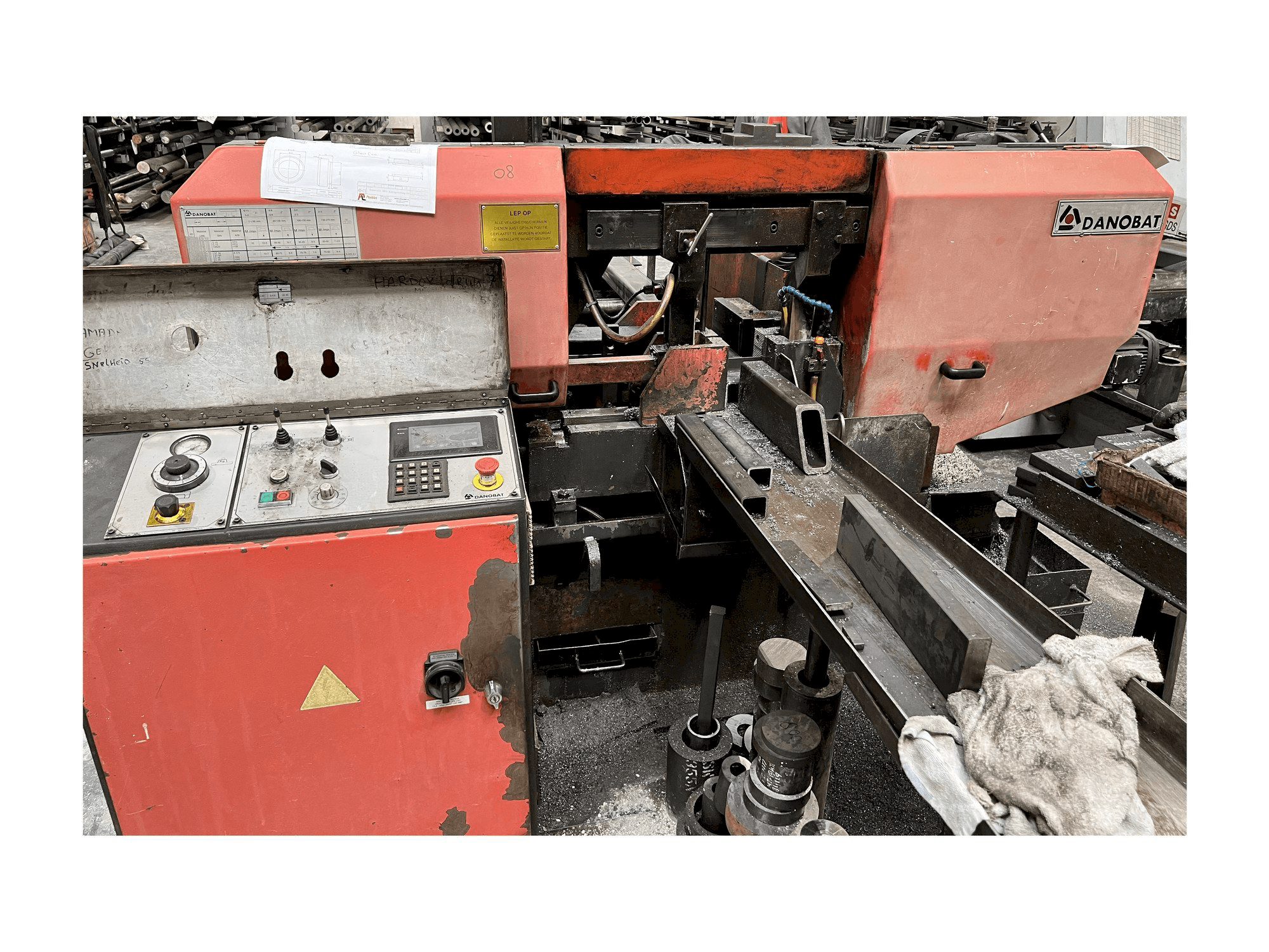 Makine DANOBAT CR 260 AF CN - Önden görünüm