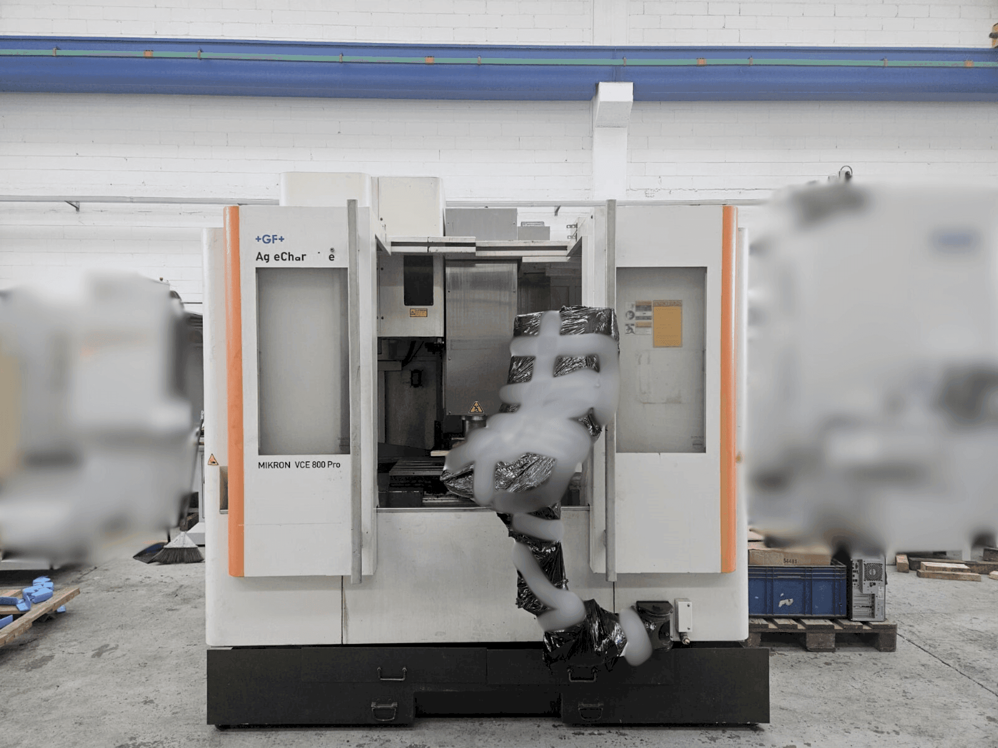 Makine +GF+ AGIE CHARMILLES VCE 800 PRO - Önden görünüm