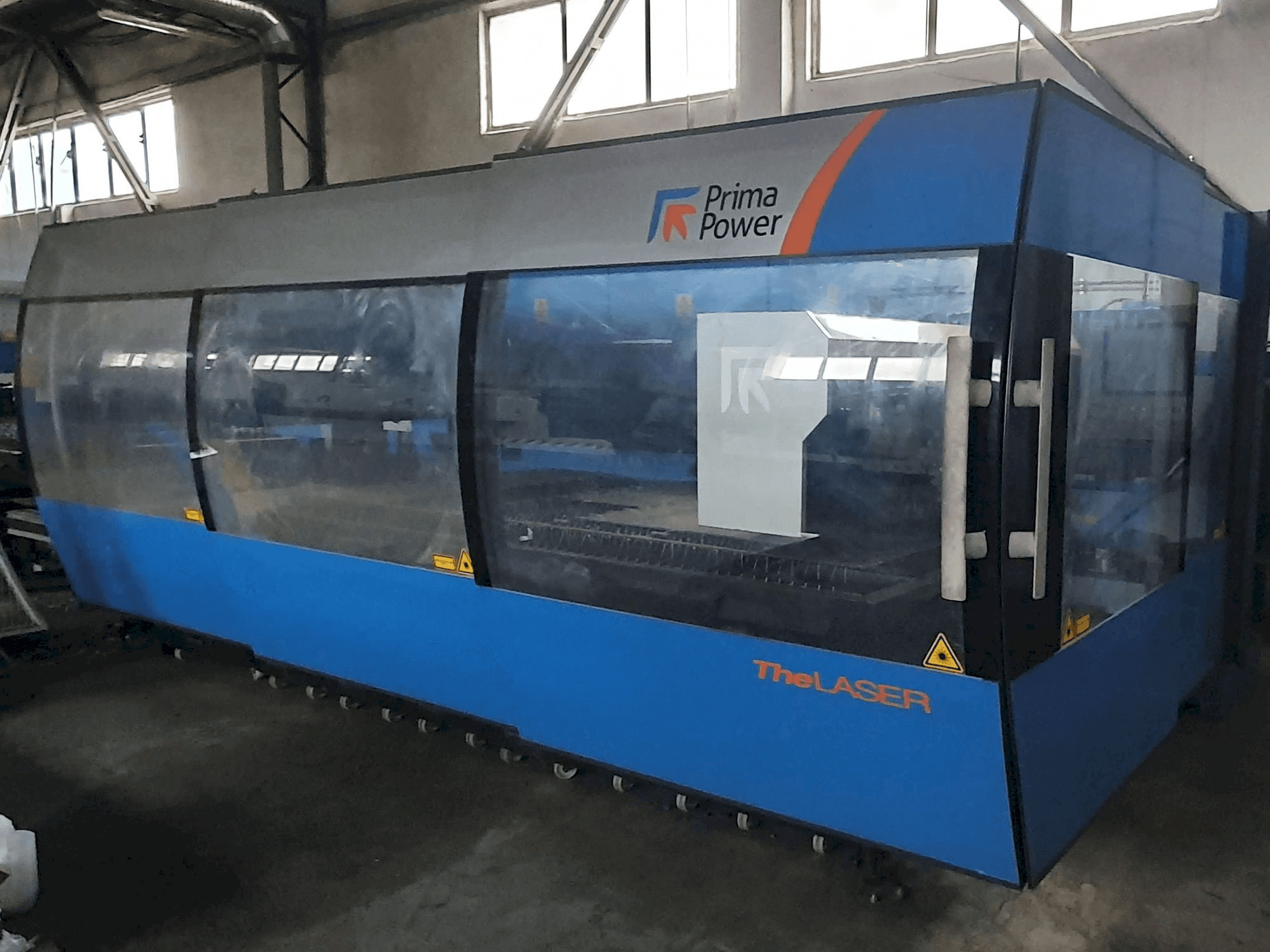 Makine Prima Power Platino 1530 - Önden görünüm