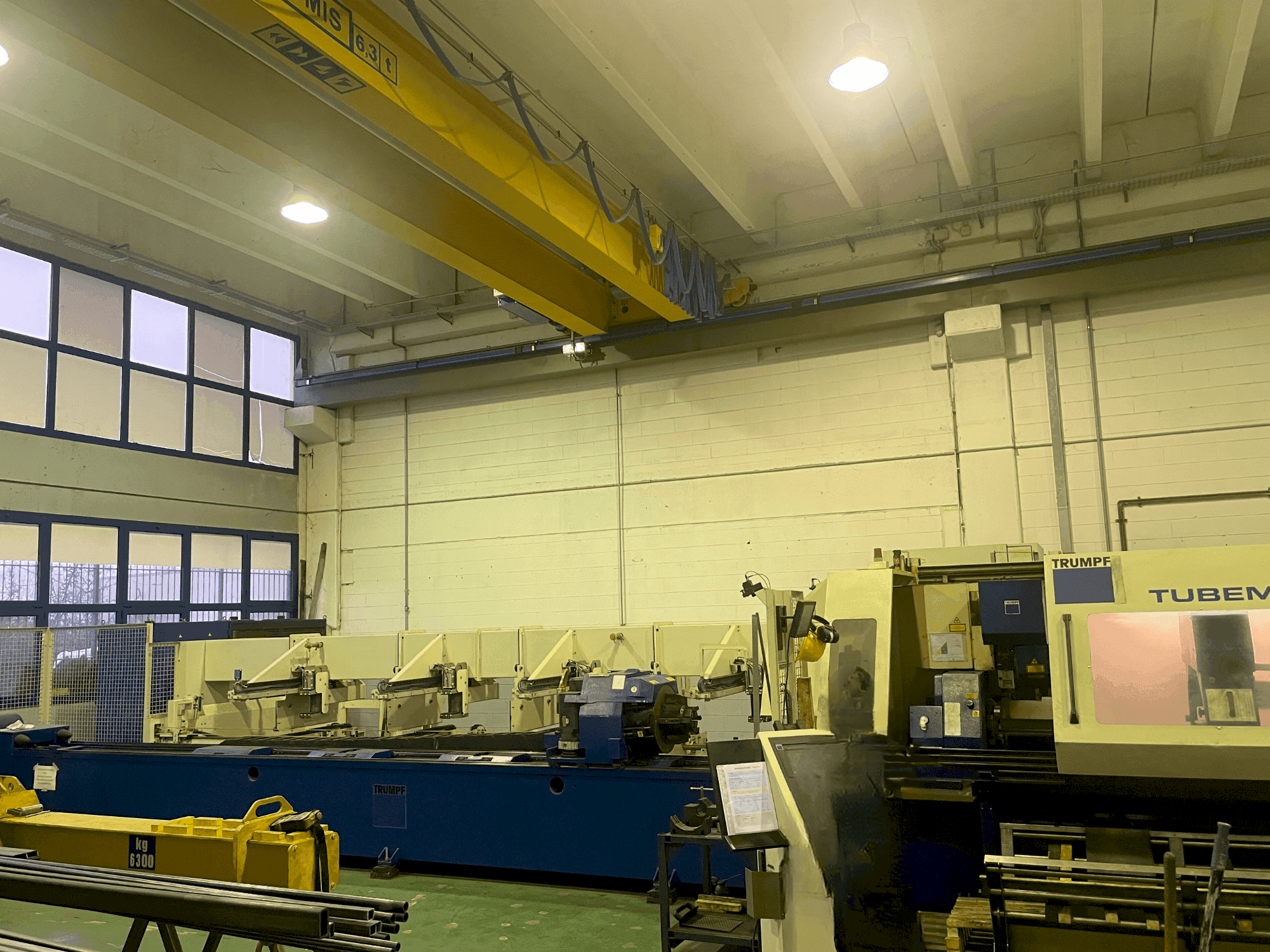 Makine TRUMPF TUBEMATIC 3.2 kw - Önden görünüm