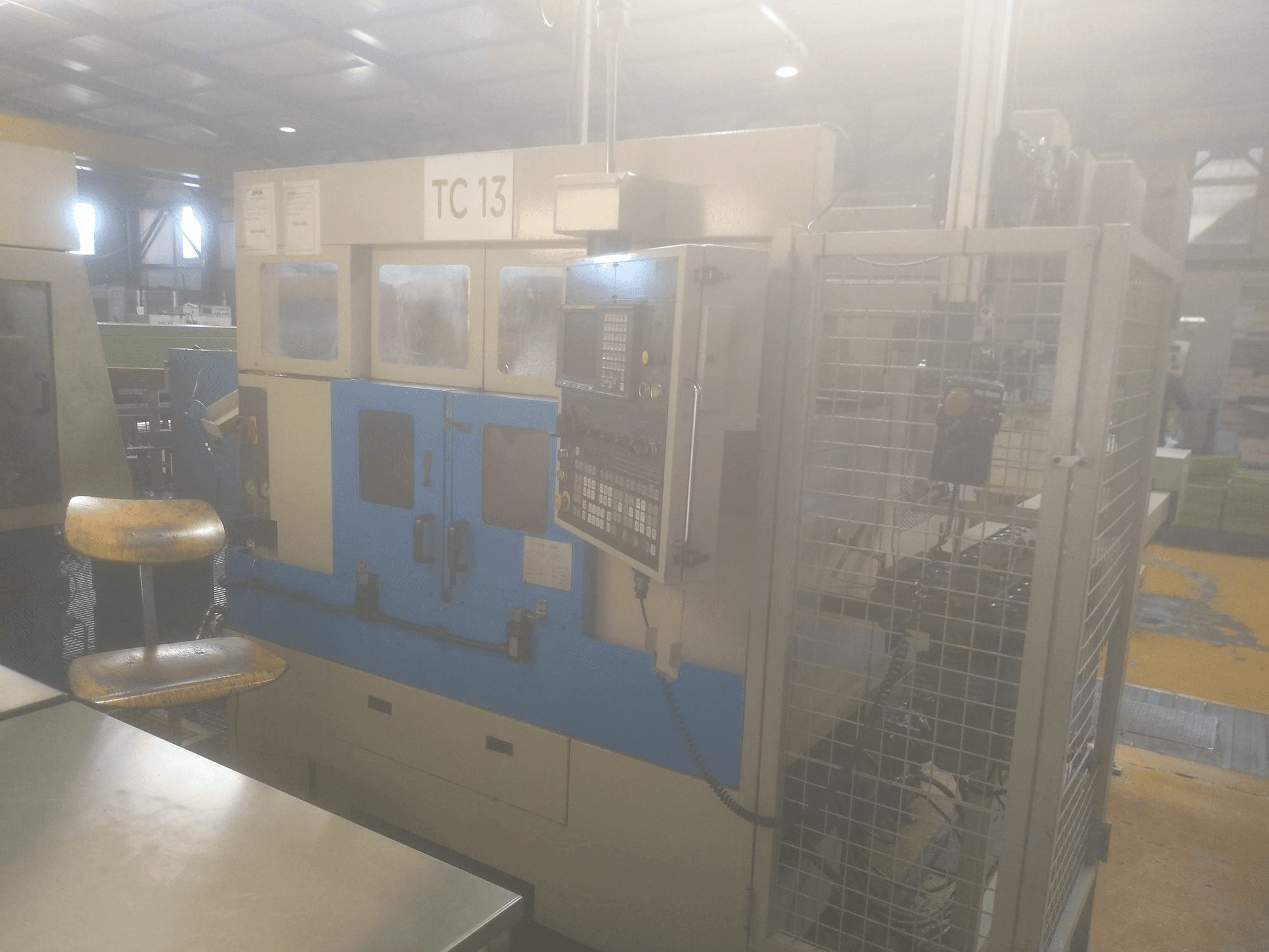 Makine Muratec MW12 - Önden görünüm