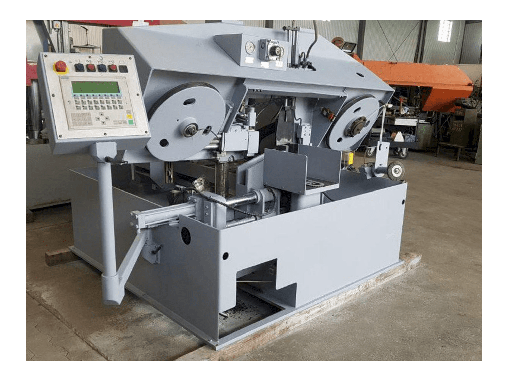 Makine FORTE SBA 271 - Önden görünüm