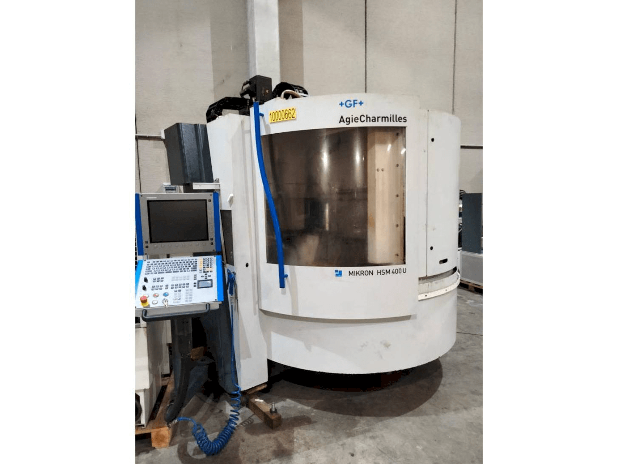 Makine MIKRON HSM 400 U - Önden görünüm