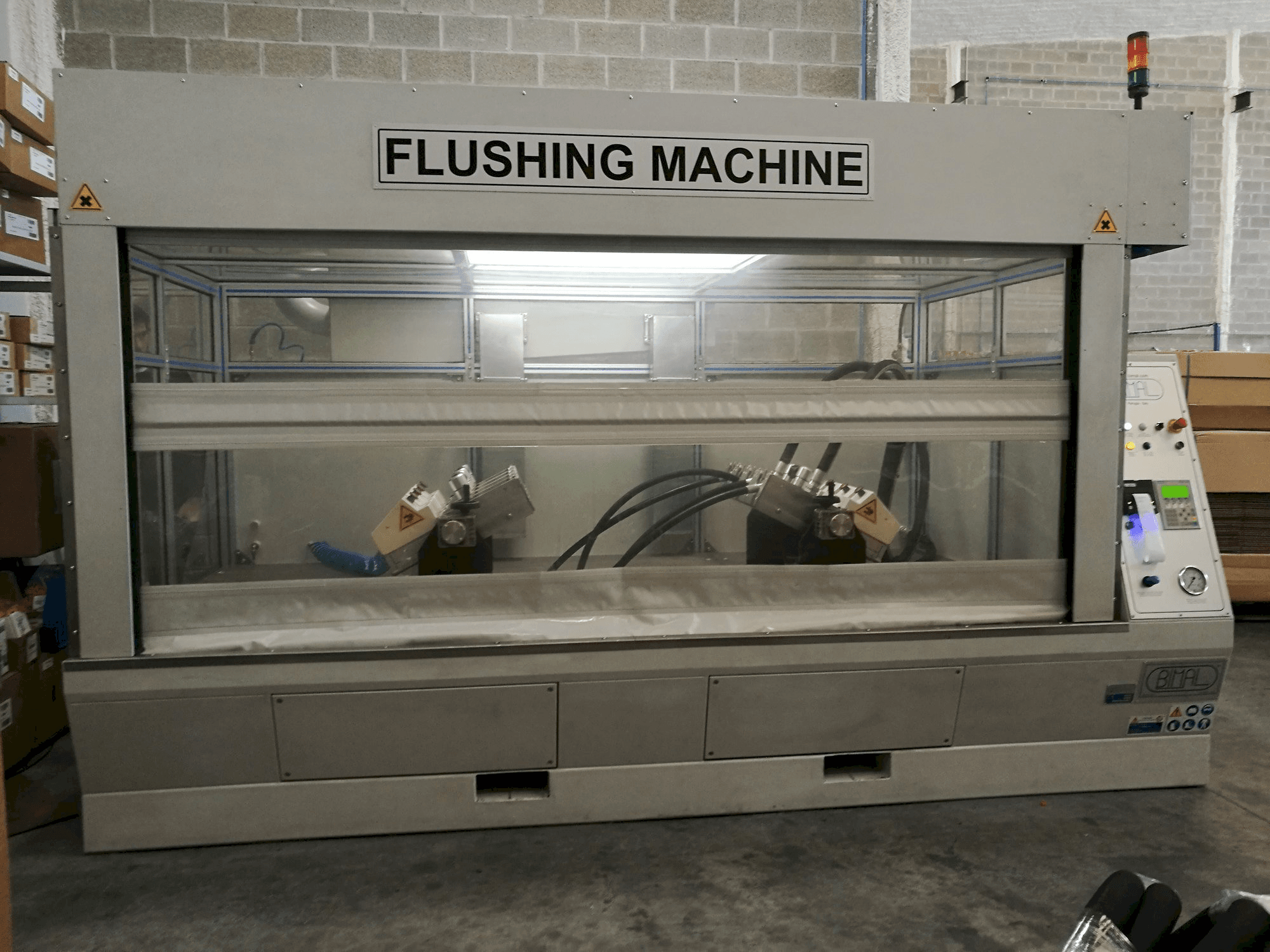Makine BIMAL Flush 4 - Önden görünüm