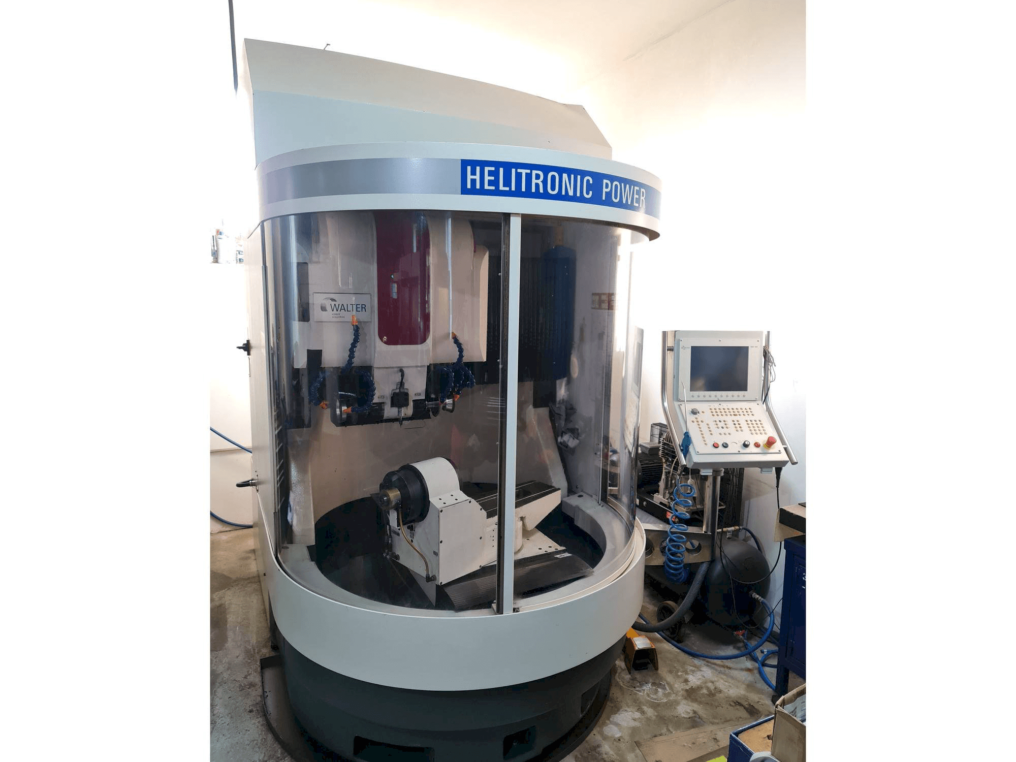 Makine Walter HELITRONIC POWER - Önden görünüm