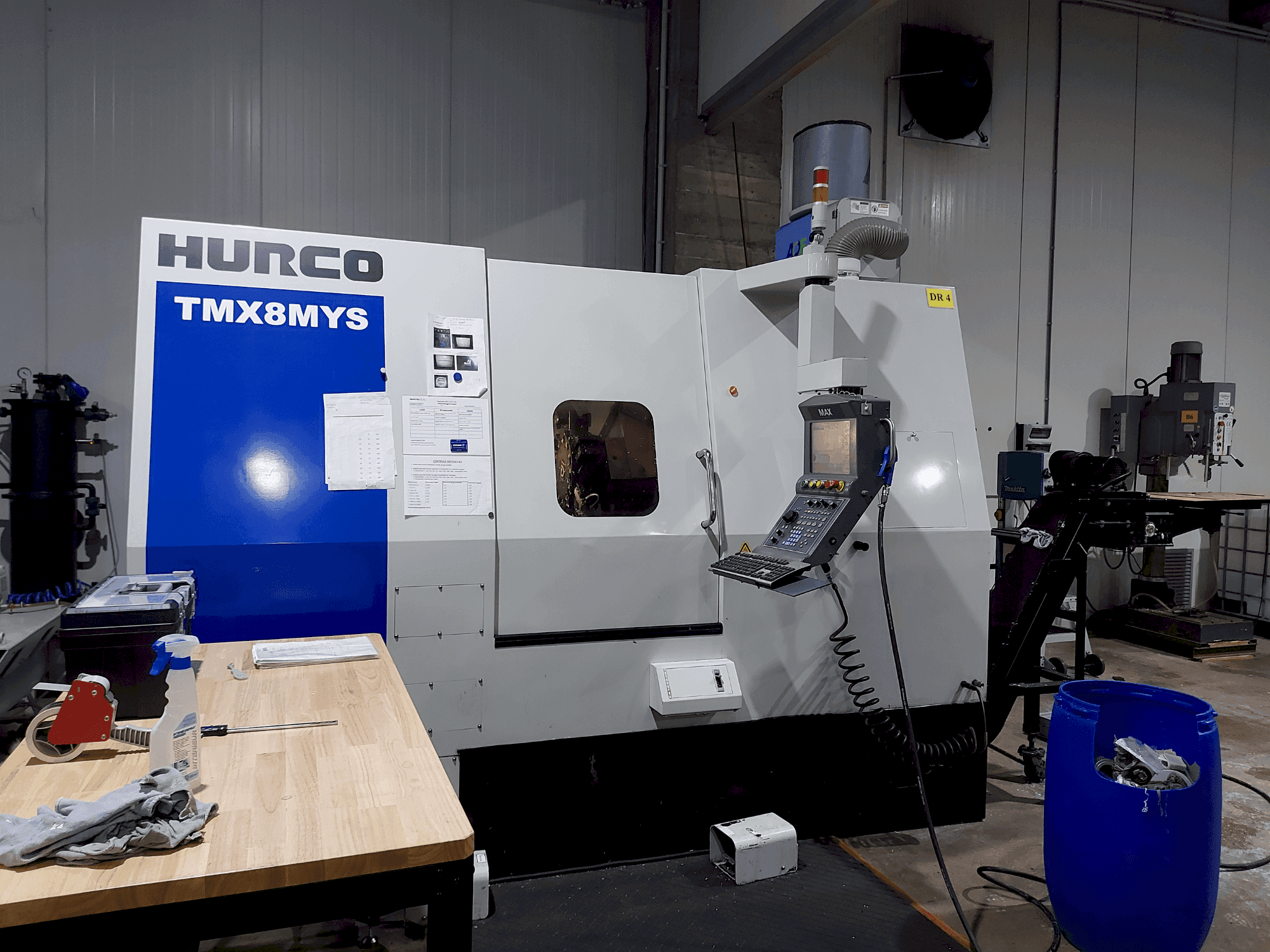 Makine Hurco TMX 8MYS - Önden görünüm