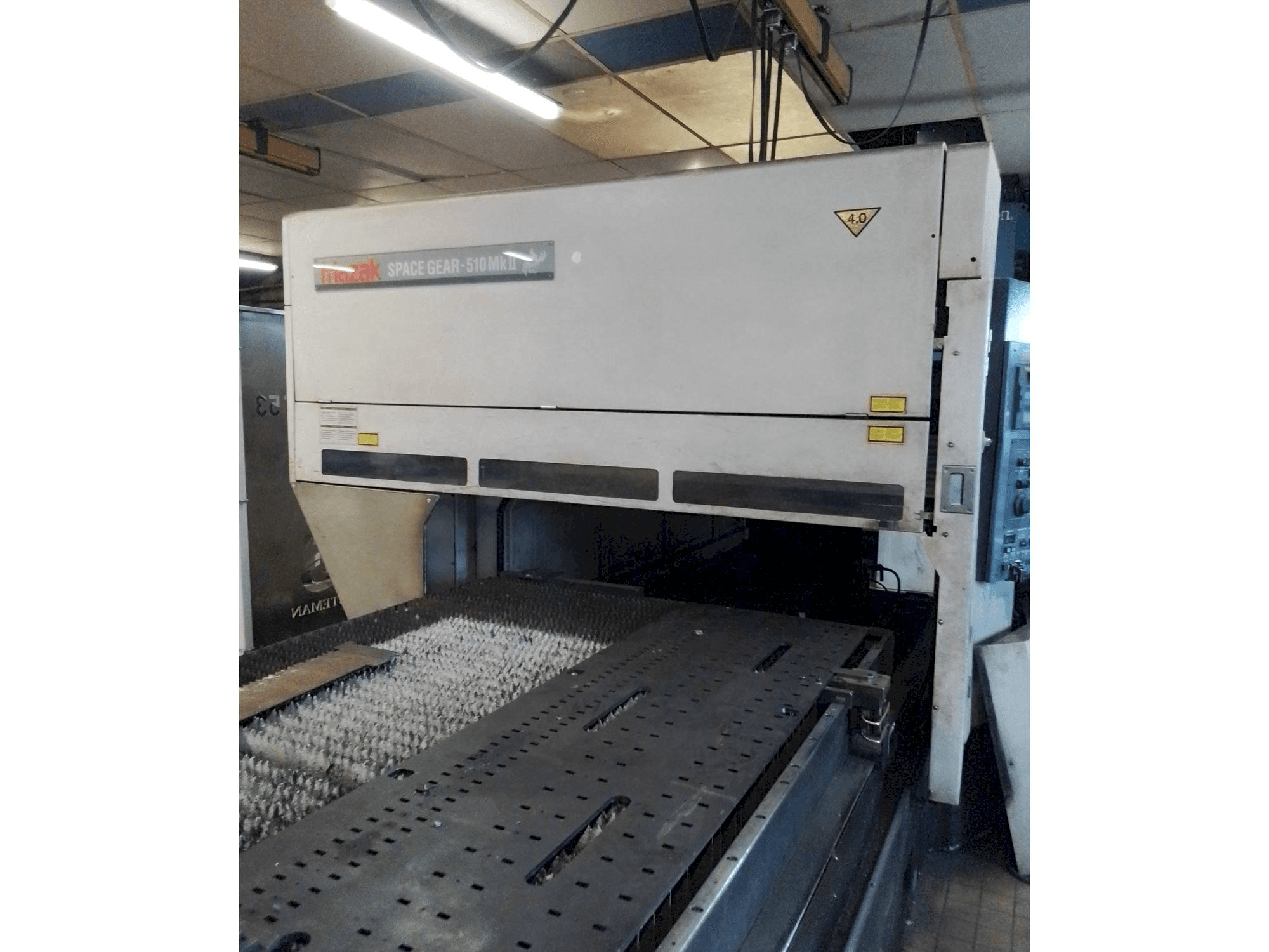 Makine Mazak SPACE GEAR-510MKII - Önden görünüm