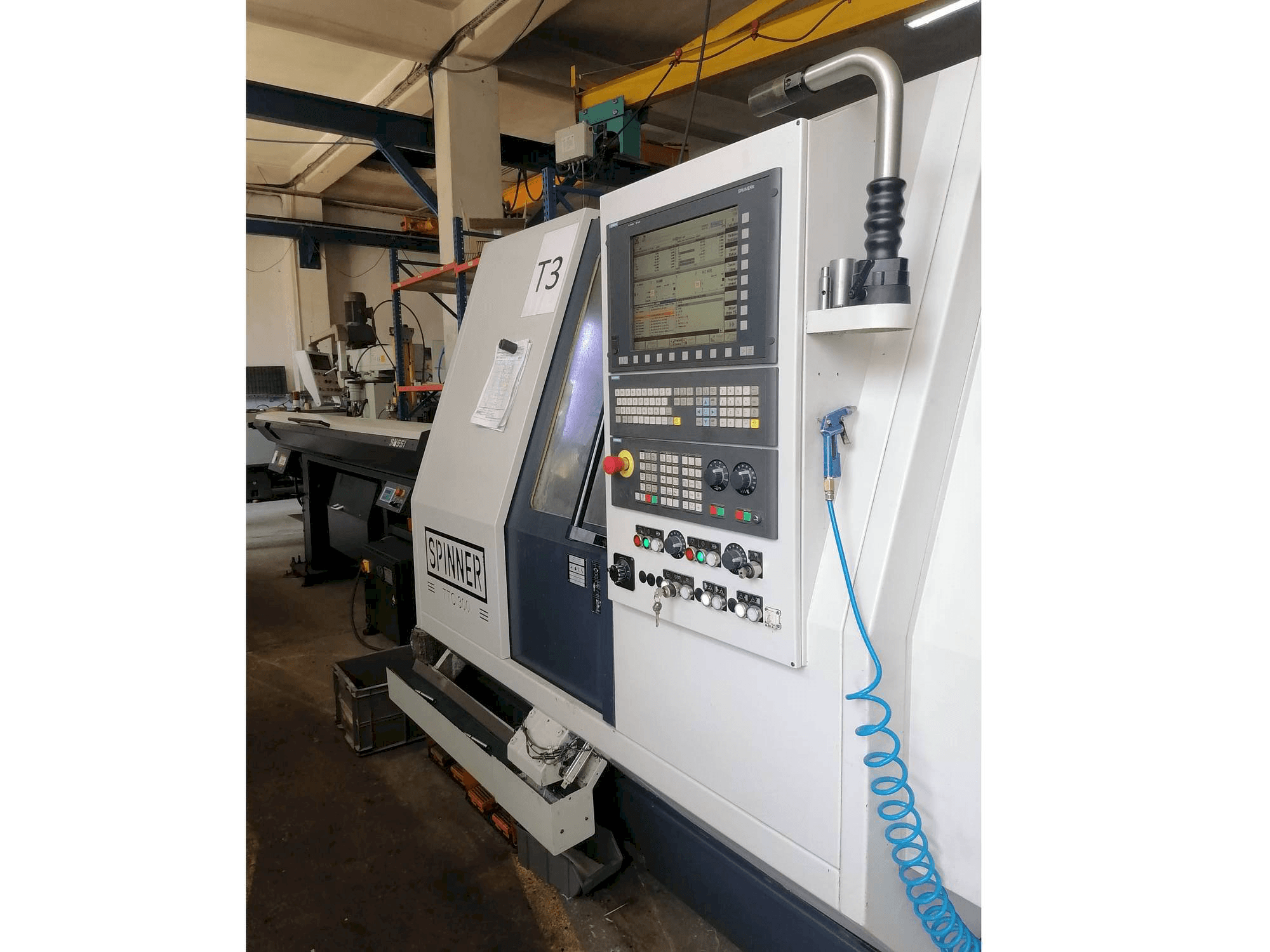 Makine SPINNER TTC300-52 SMMCY - Önden görünüm