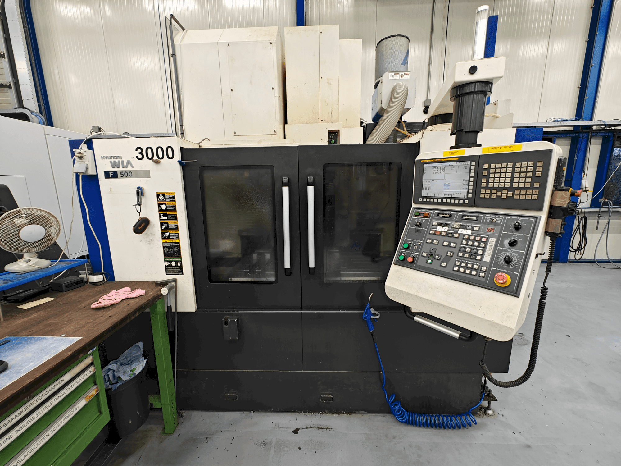 Makine Hyundai Wia F500 - Önden görünüm