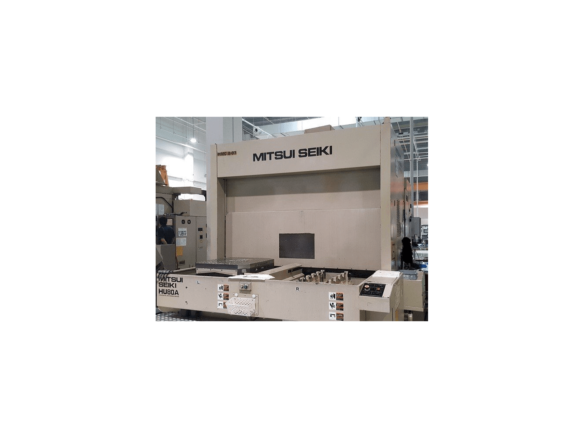 Makine Mitsui Seiki HU80A - Önden görünüm