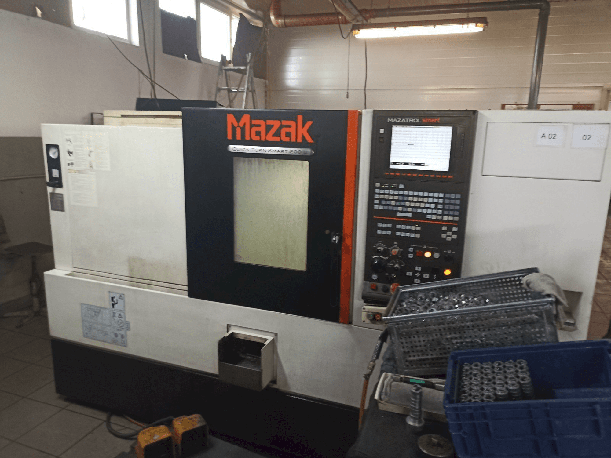 Makine Mazak Quick Turn Smart 200L - Önden görünüm
