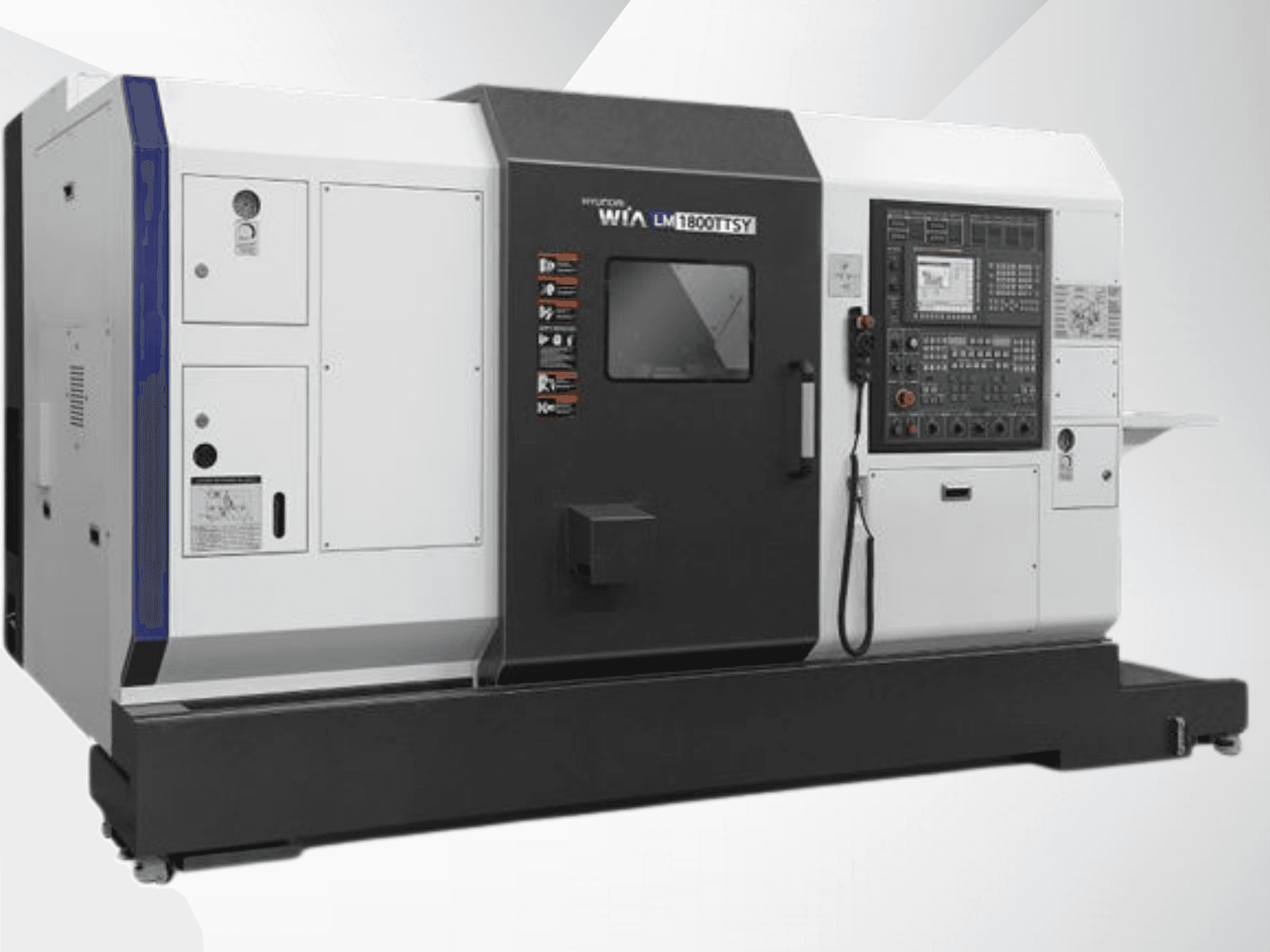 Hyundai LM1800TTSY CNC torna makinesi, önden görünüm, kontrol paneli, siyah beyaz dış yüzey ve çalışma düğmeleri.