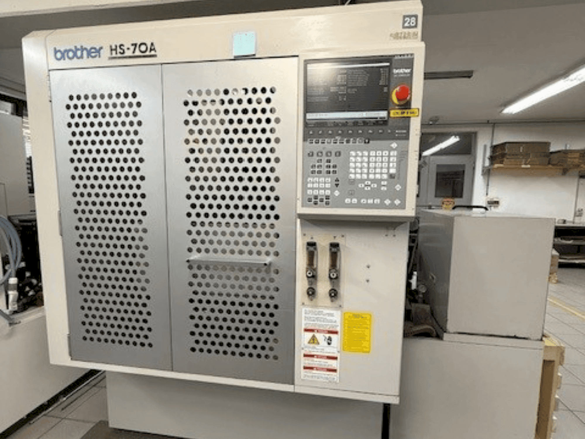 Makine Brother HS-70A - Önden görünüm