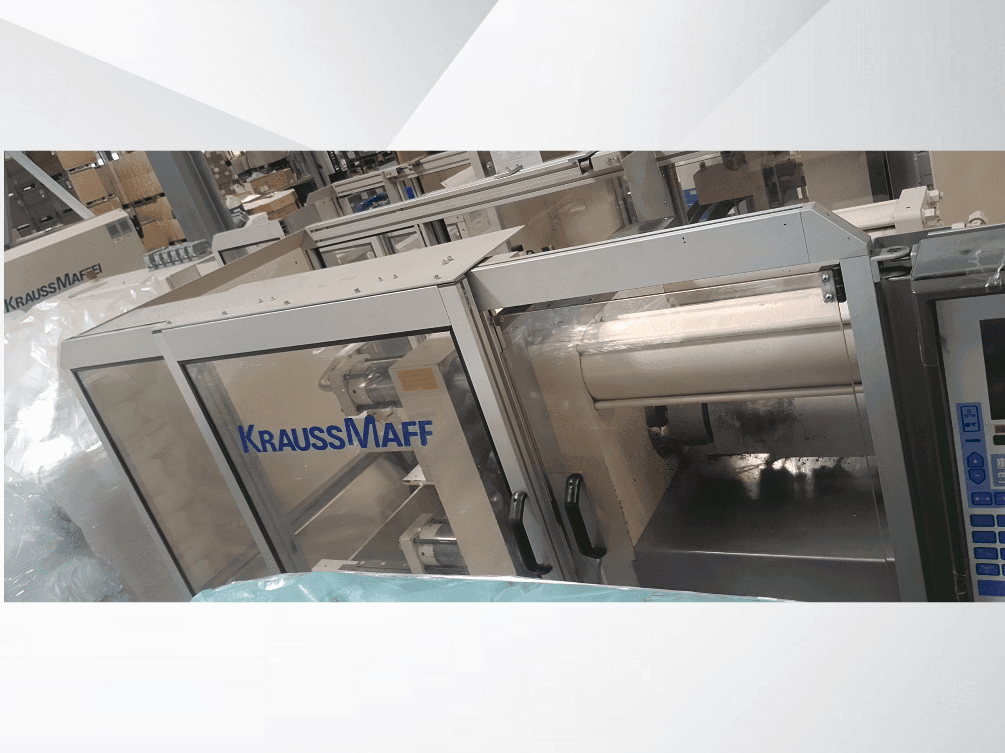 Makine Krauss Maffei 340 c2/80 - Önden görünüm