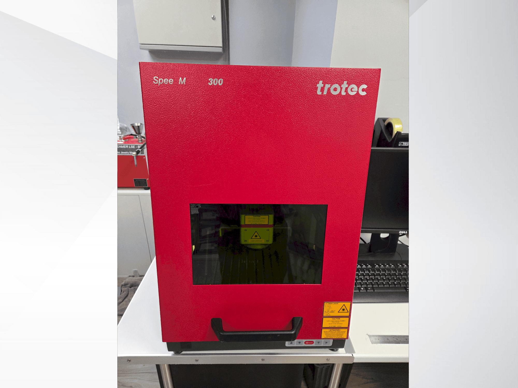 Makine Trotec Speed marker 300 - Önden görünüm