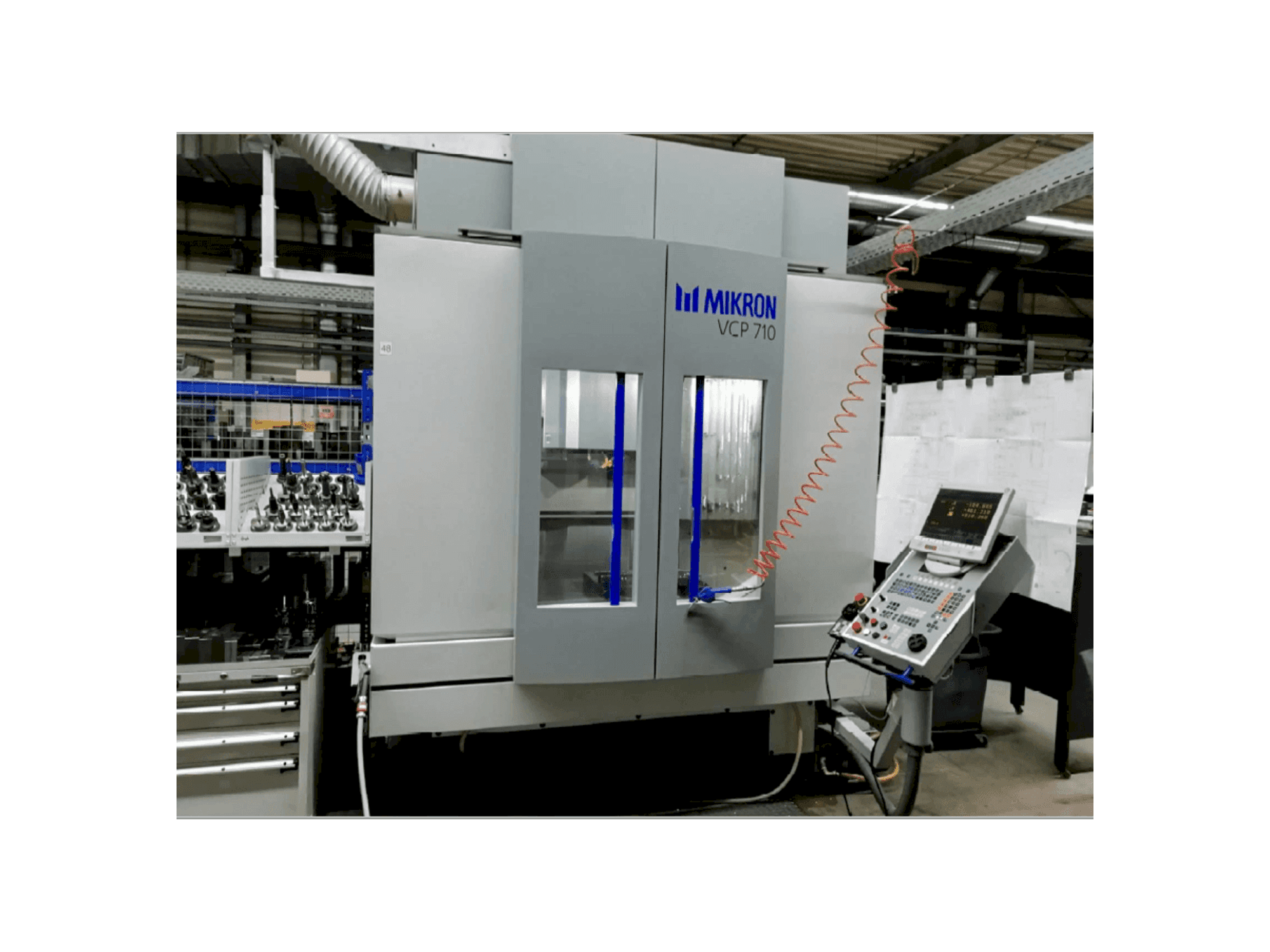 Makine MIKRON VCP 710 - Önden görünüm