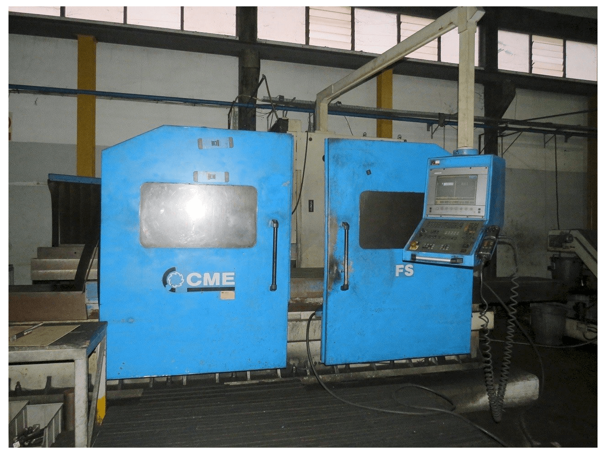 Makine CME FS2 - Önden görünüm