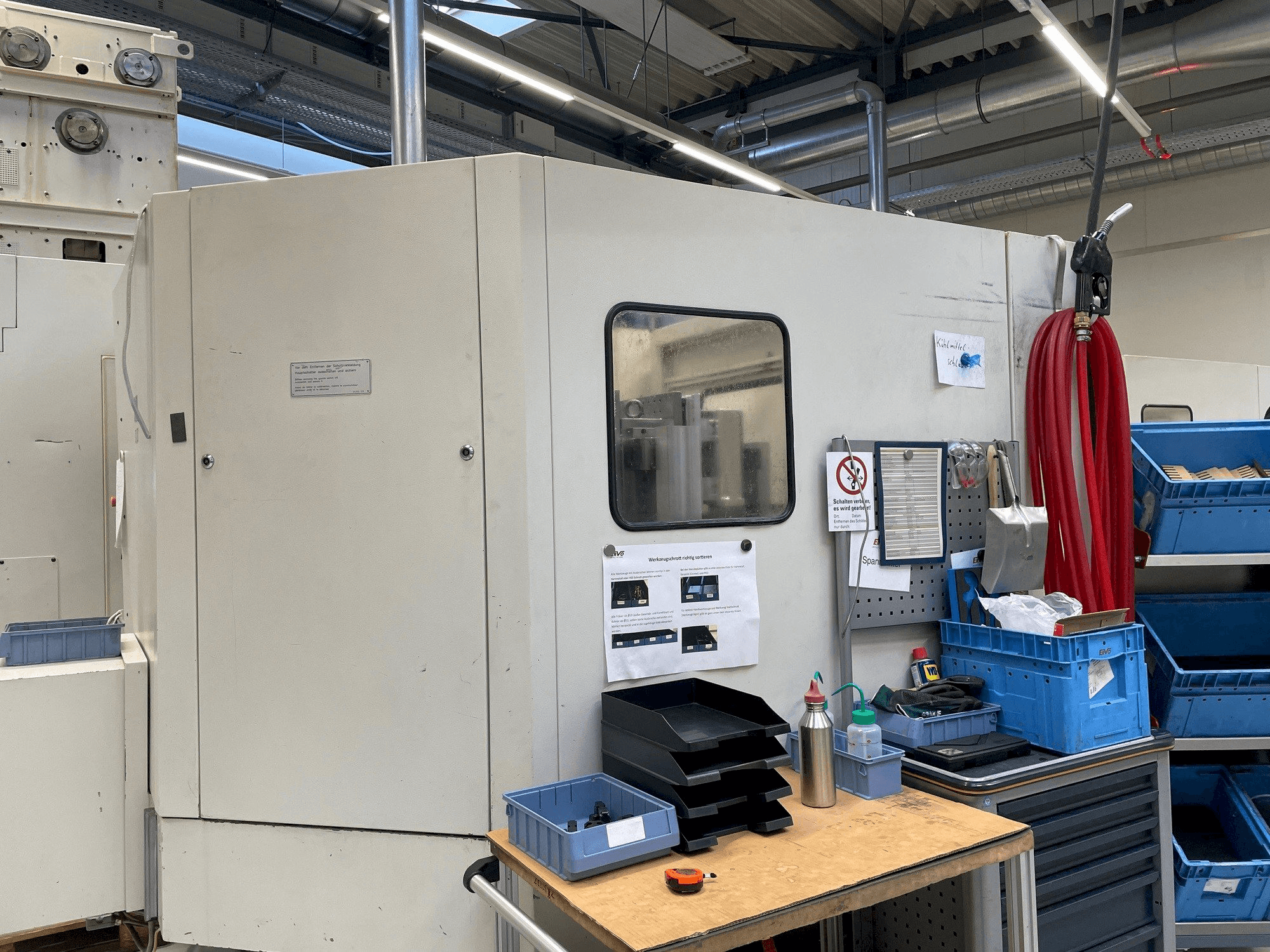 Makine HELLER MC 16 - Sol taraftaki görüntü