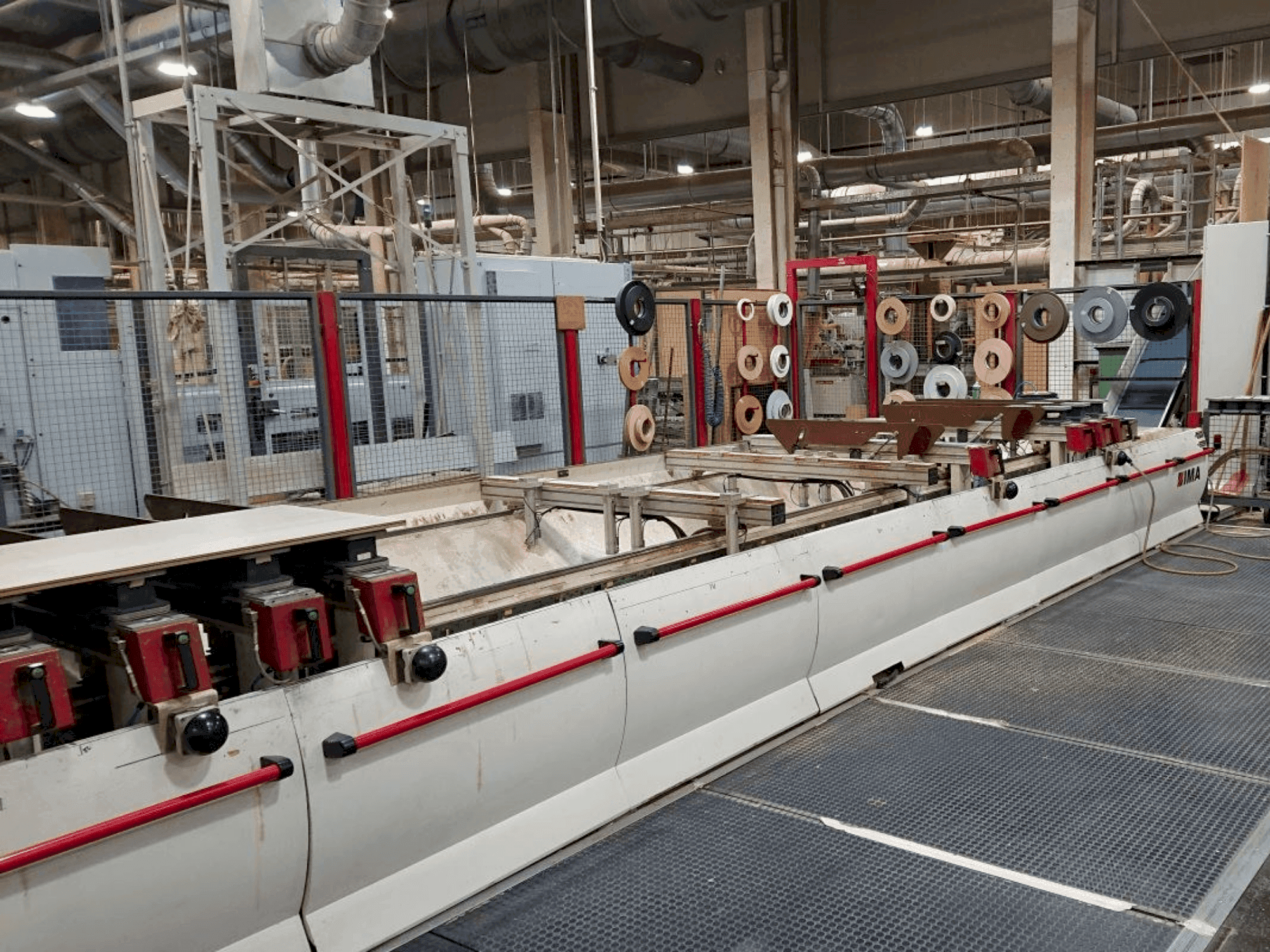 Makine IMA BIMA 410 / V Typ 140 / 600 - Önden görünüm