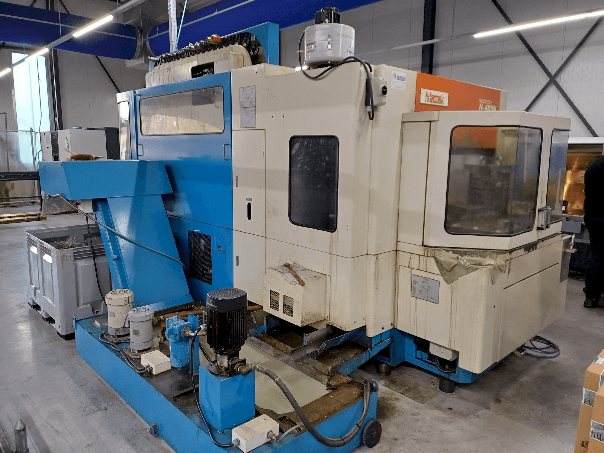 Makine Mazak H400N - Önden görünüm