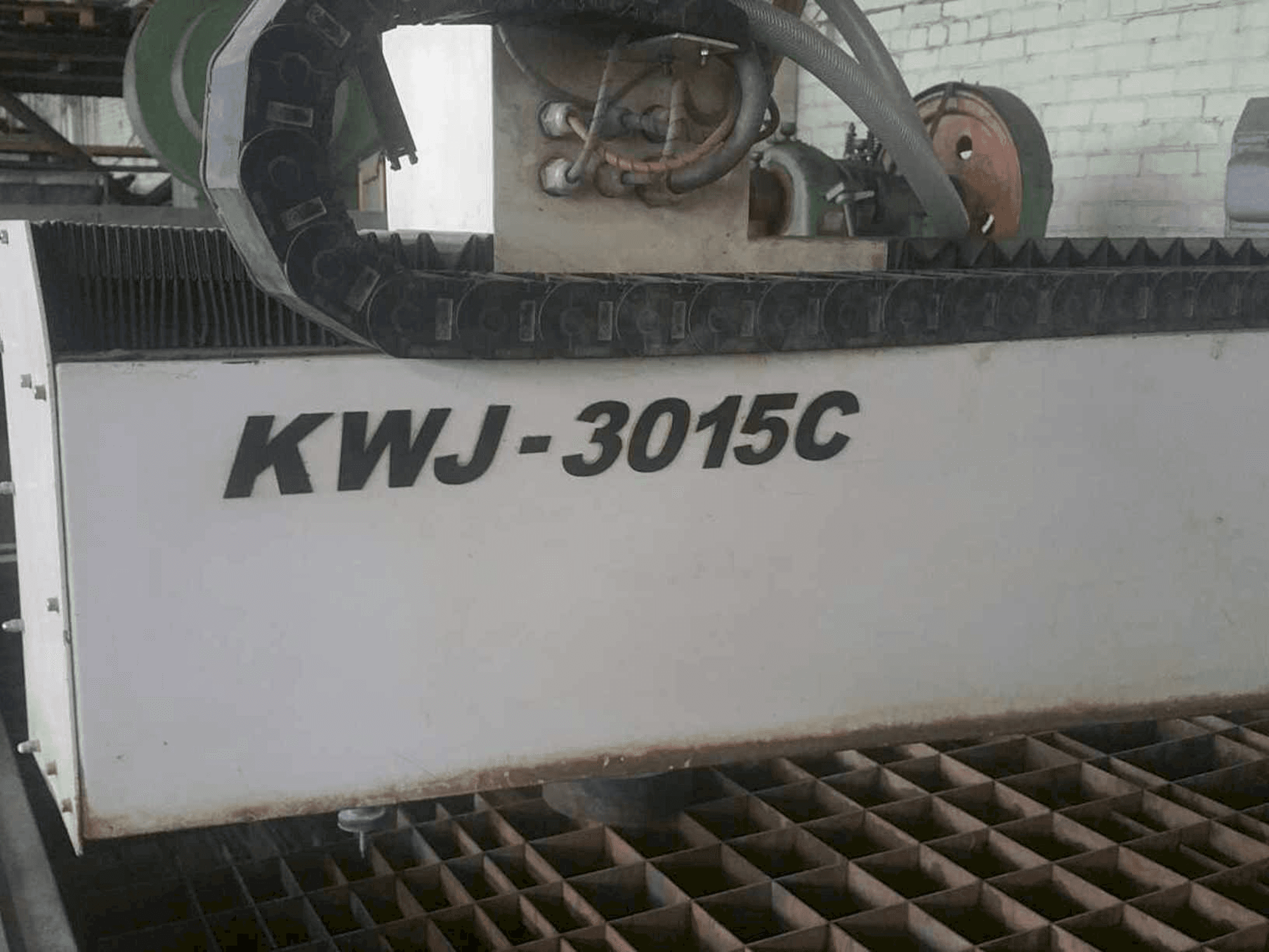 Makine Kenner KWJ 3020 C KMT Streamline SL-V 30 - Önden görünüm
