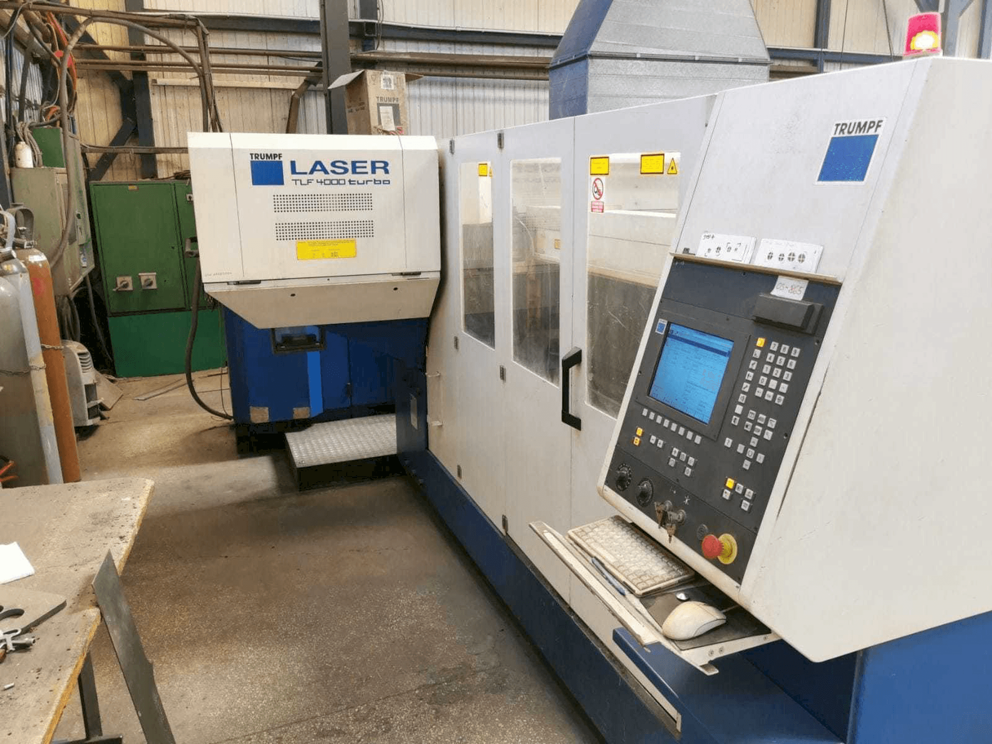 Makine Trumpf L4030 - Önden görünüm