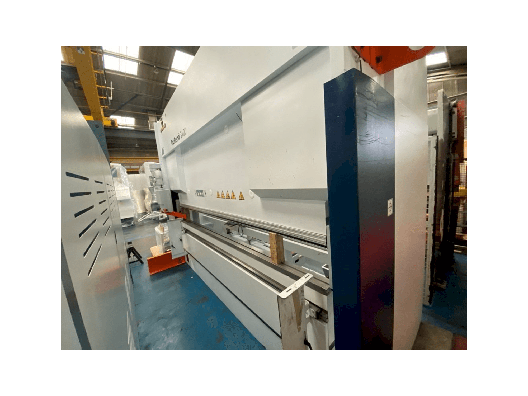 Makine Trumpf TruBend 3100 - Önden görünüm